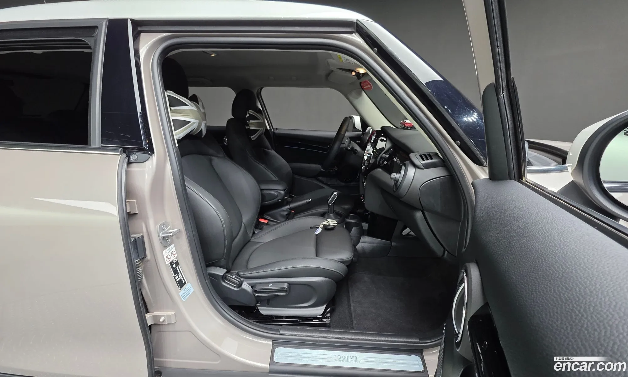 Mini Cooper 2024 WMW41DK09R2V41498 — 12