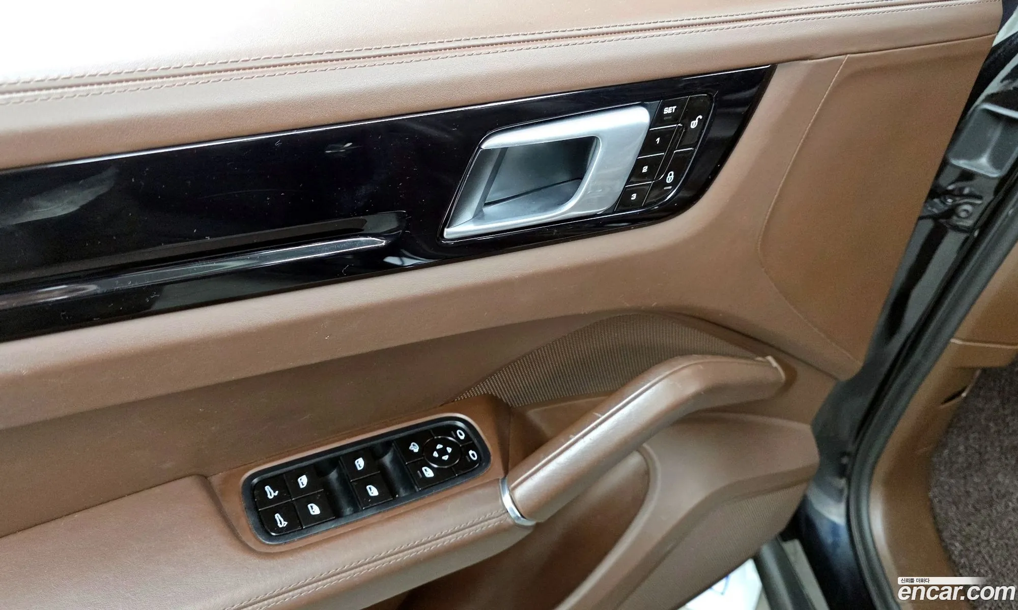 Porsche Cayenne 2019 WP1AA29YXKDA23897 — 11