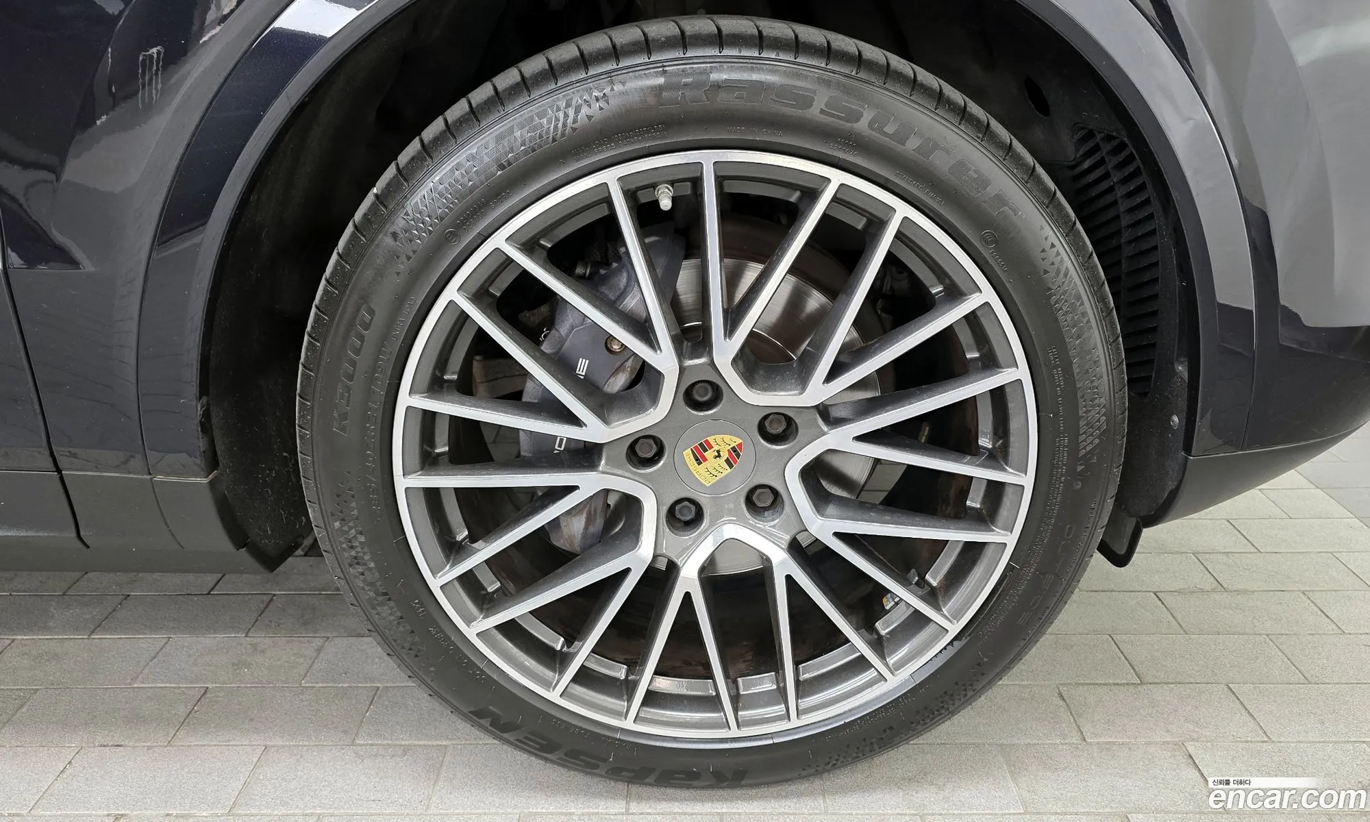 Porsche Cayenne 2019 WP1AA29YXKDA23897 — 32