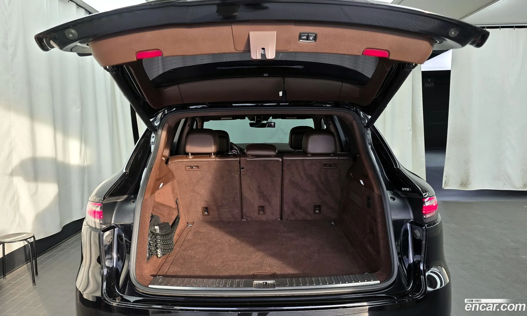 Porsche Cayenne 2019 WP1AA29YXKDA23897 — 17