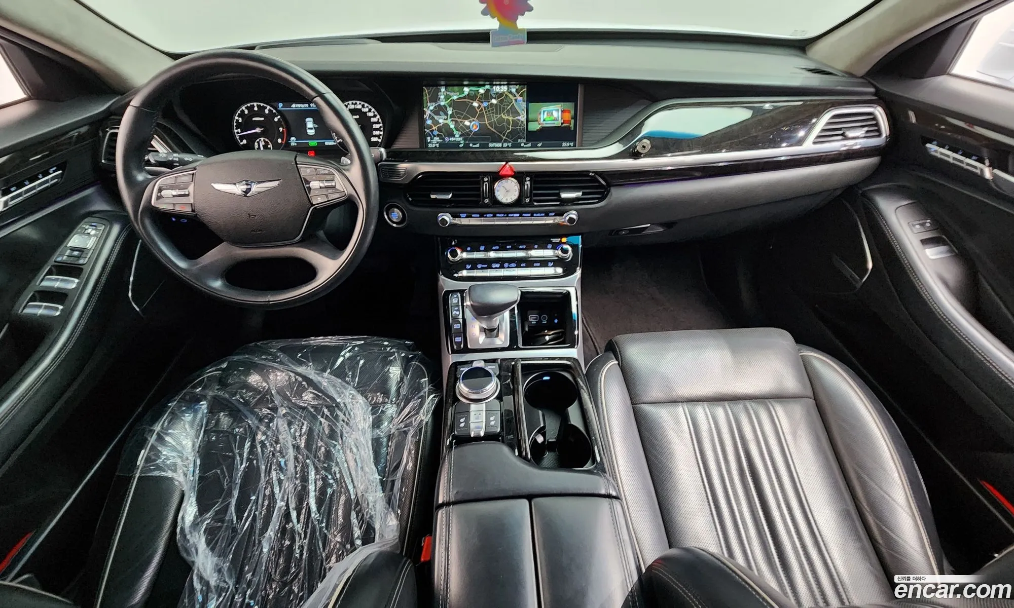 Genesis EQ900 2015 — 4