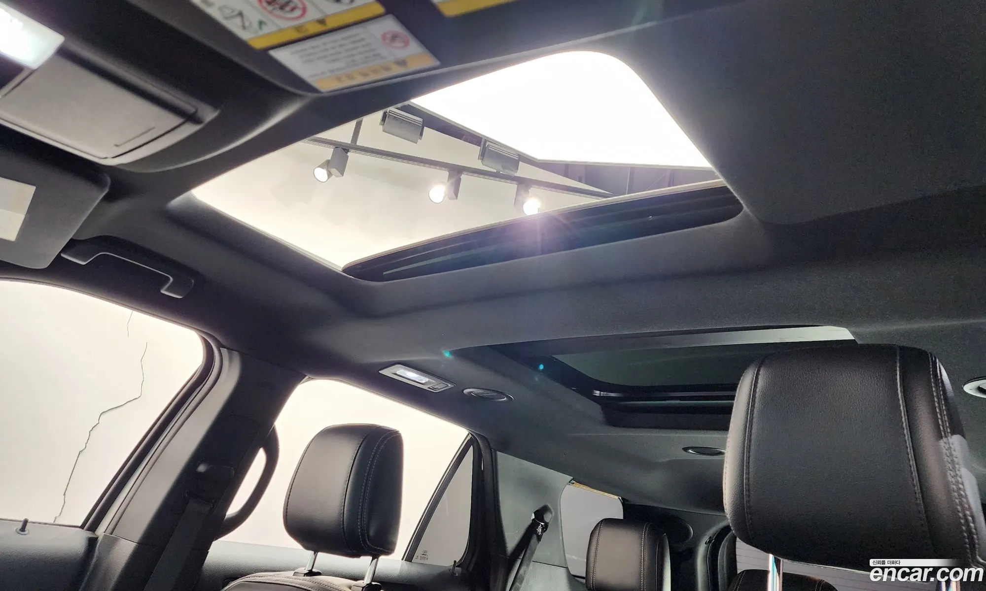 Ford Explorer 2018 — 17