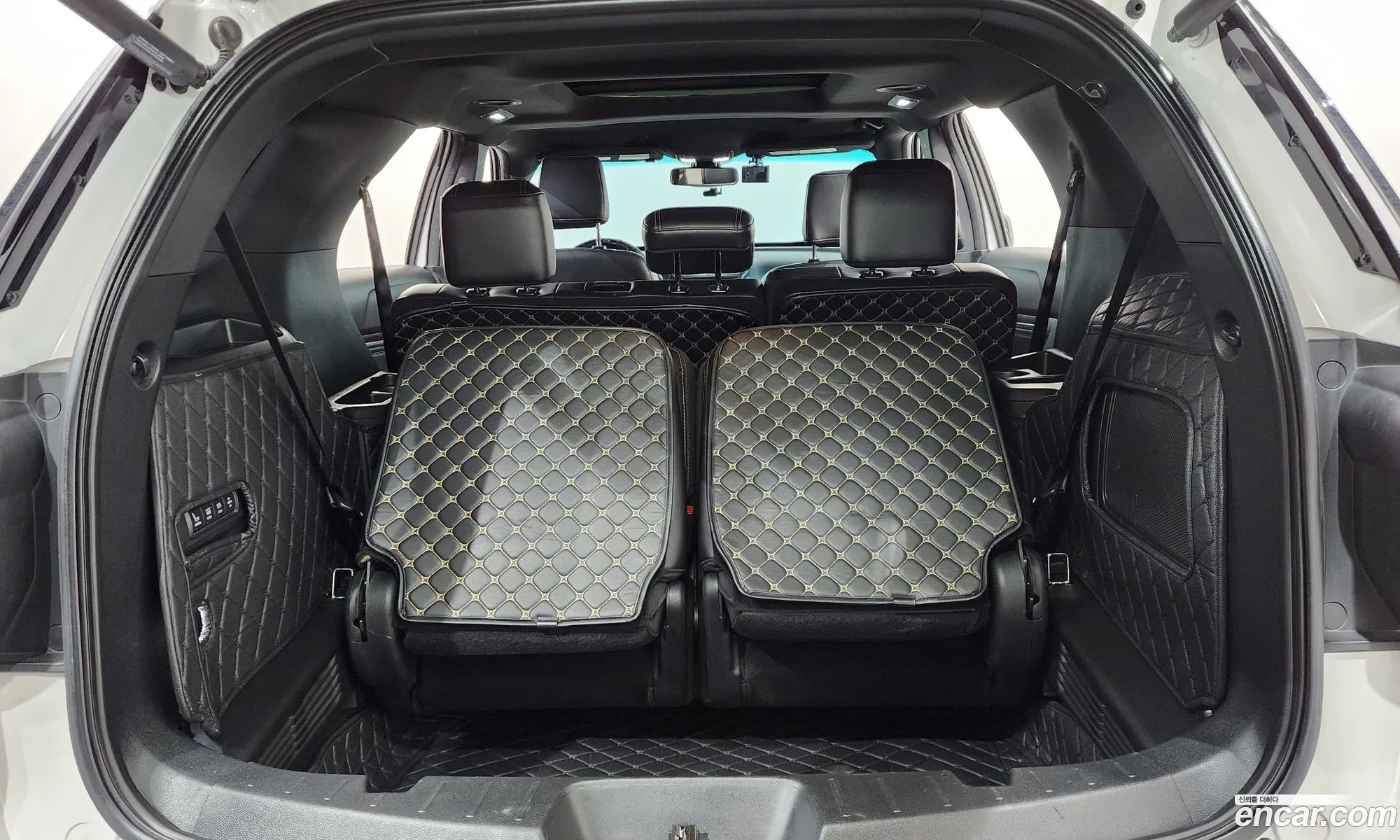 Ford Explorer 2018 — 16