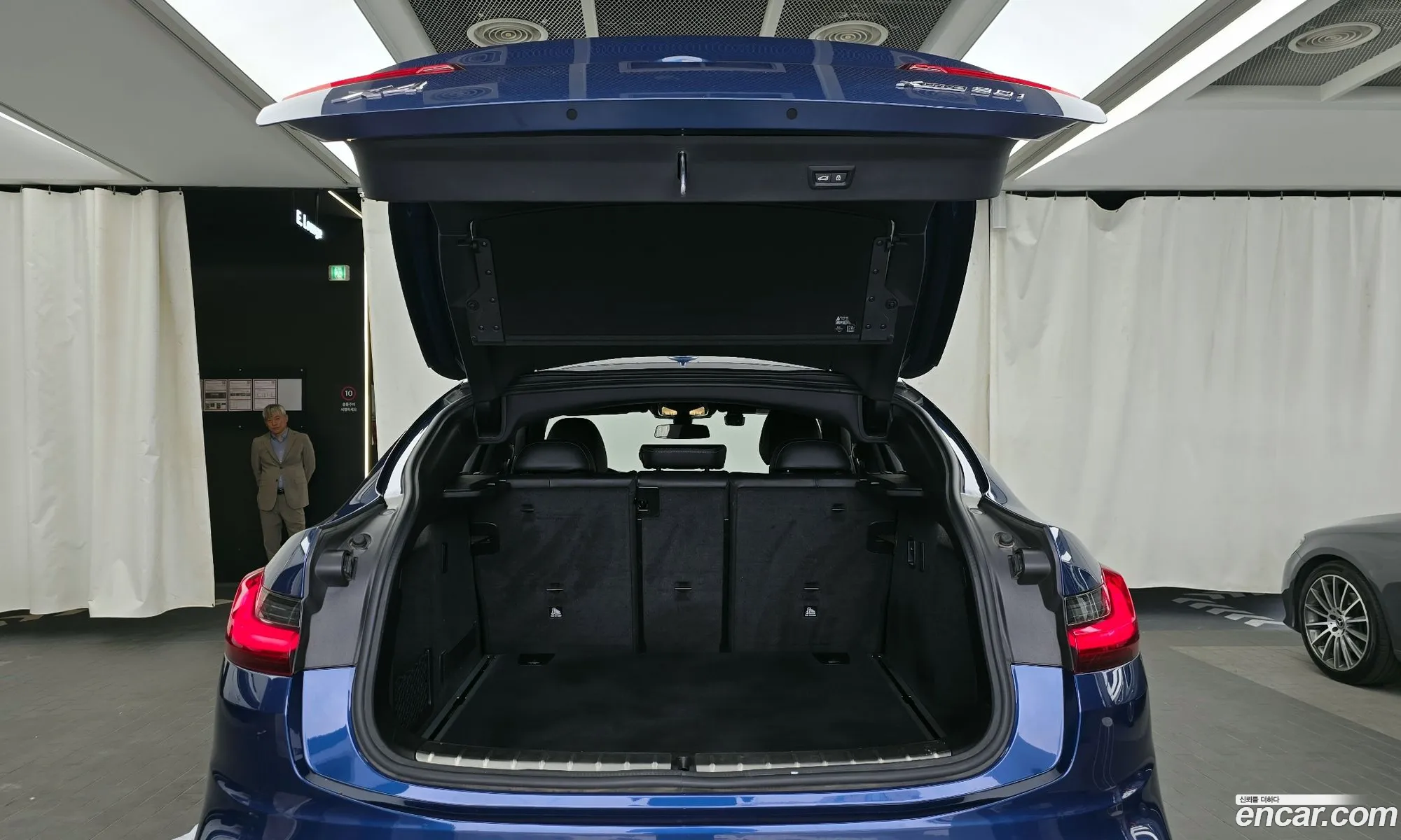 BMW X4 2021 WBA2V9107M9G22741 — 15