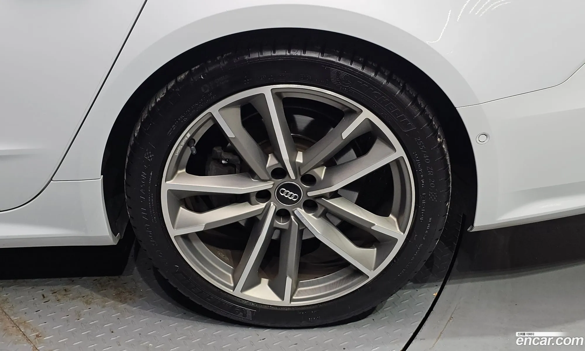 Audi A7 2020 WAUZZZF28LN093378 — 16