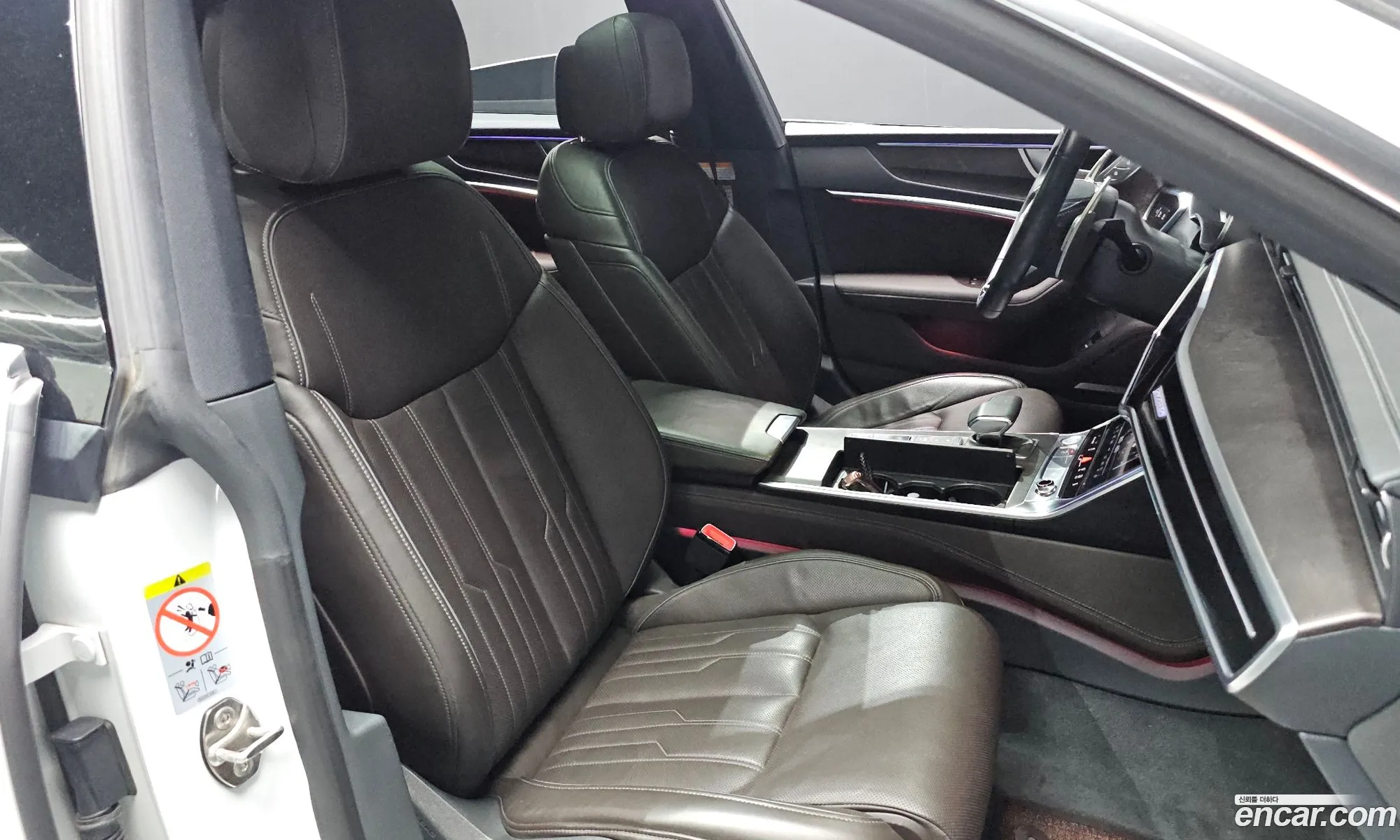 Audi A7 2020 WAUZZZF28LN093378 — 8