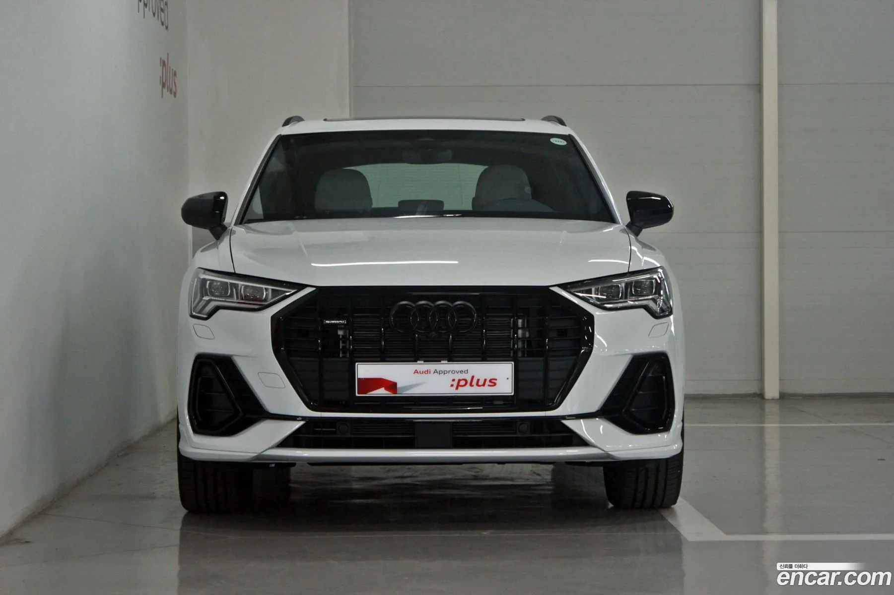 Audi Q3 2026 — 10