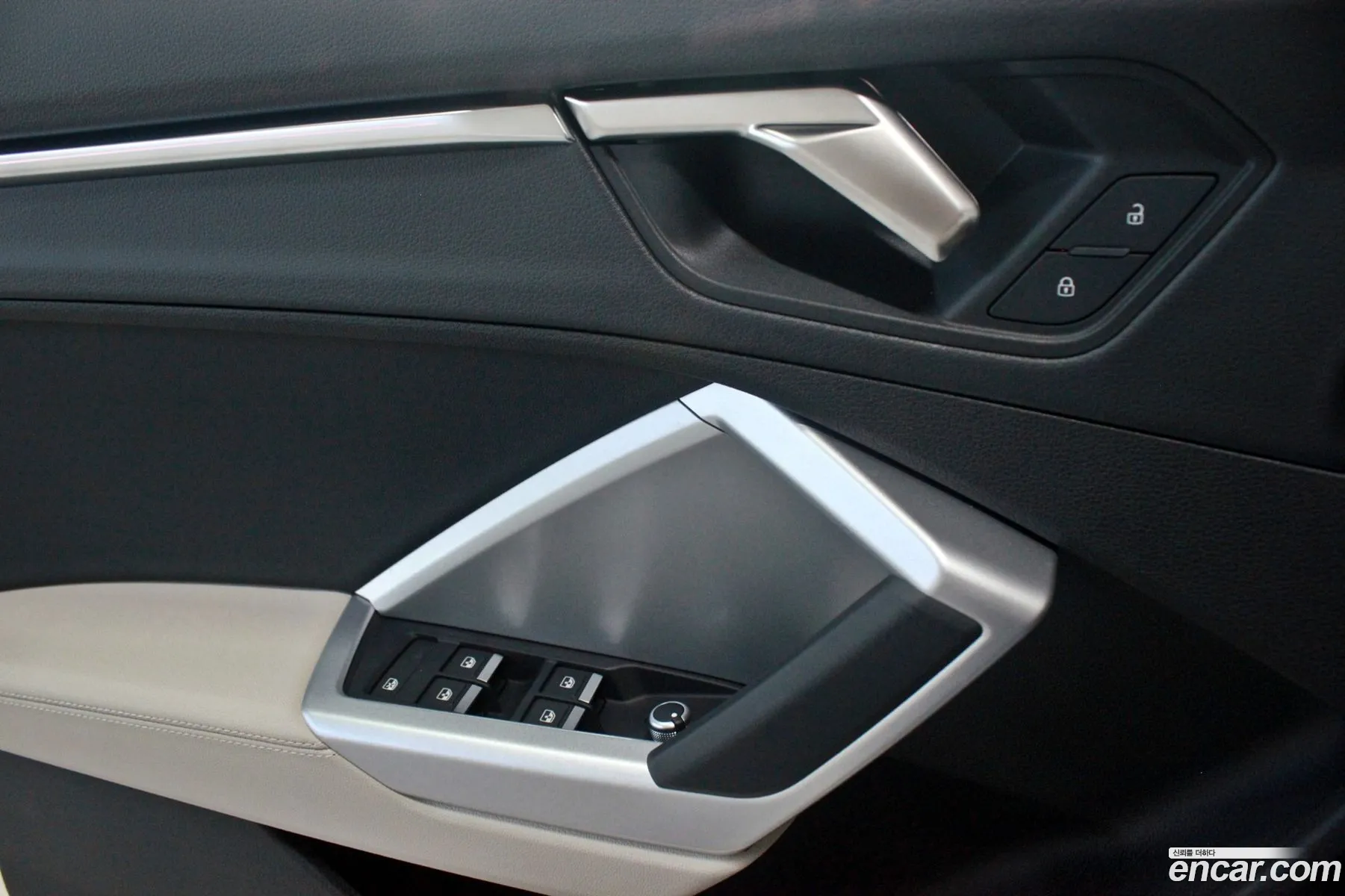 Audi Q3 2026 — 14