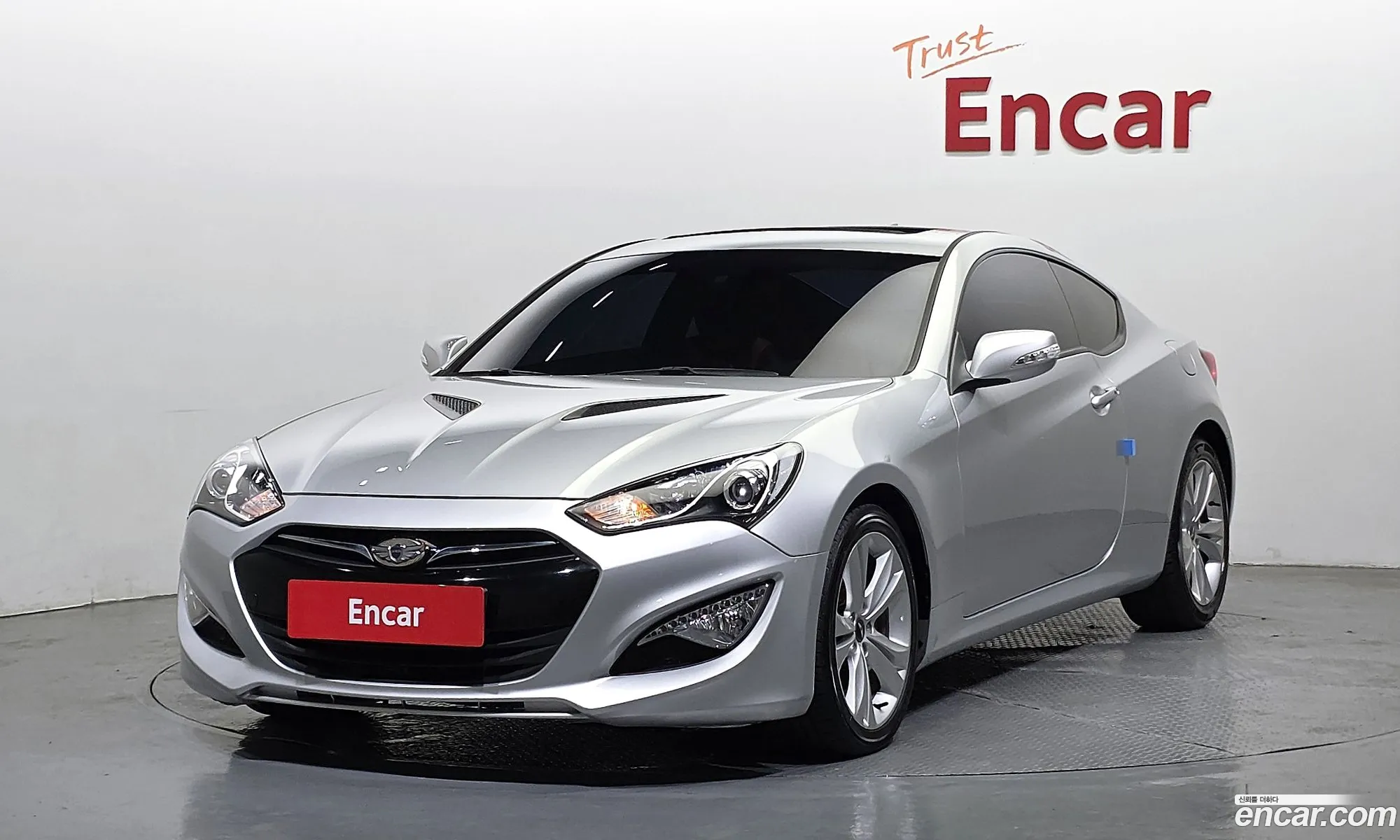 Hyundai Genesis Coupe 2010 — 3