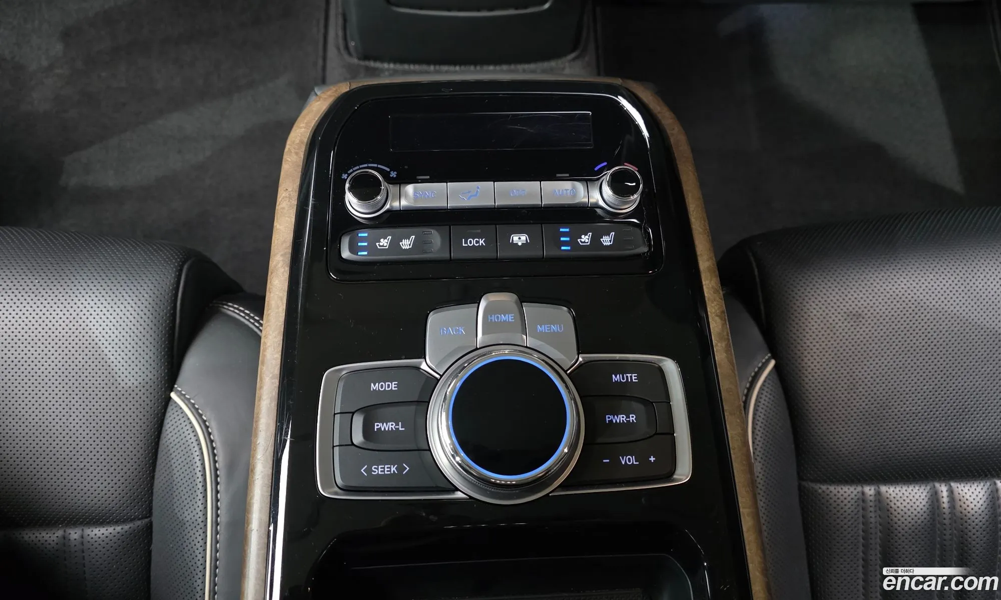 Genesis G90 2020 — 20
