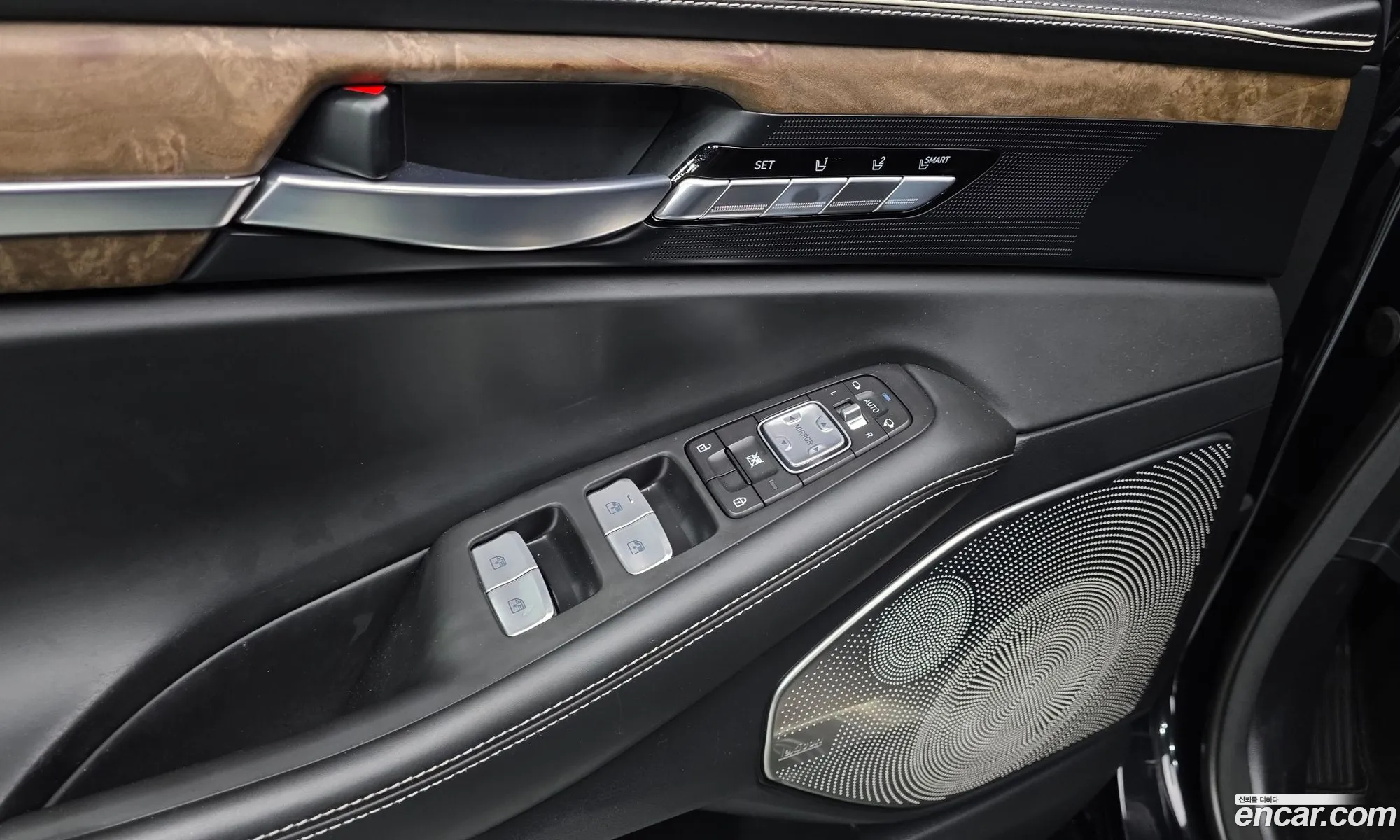 Genesis G90 2020 — 11