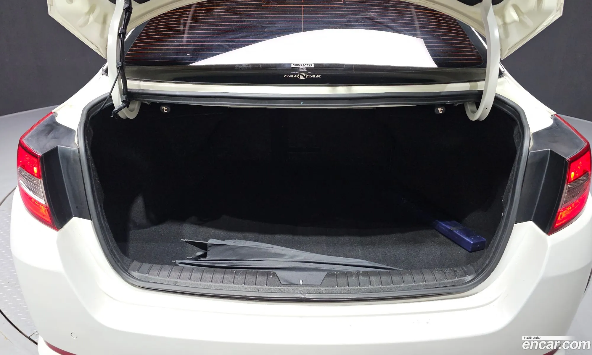Kia K5 2012 — 19