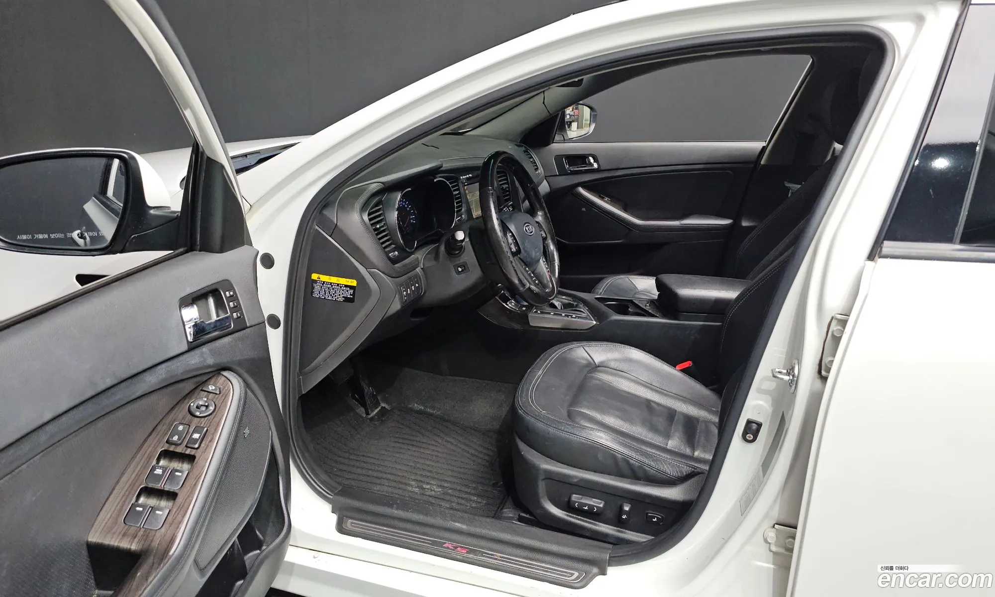 Kia K5 2012 — 13