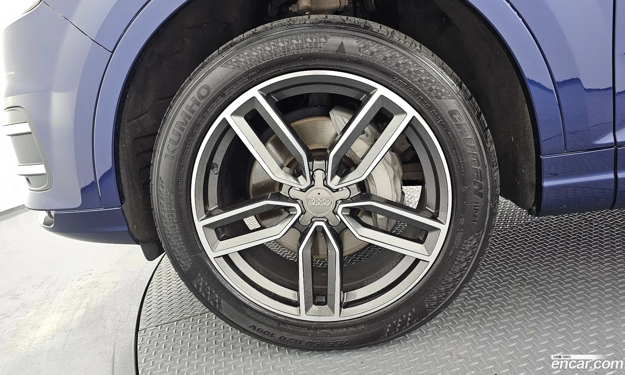 Audi Q7 2019 WAUZZZ4M3KD041259 — 21