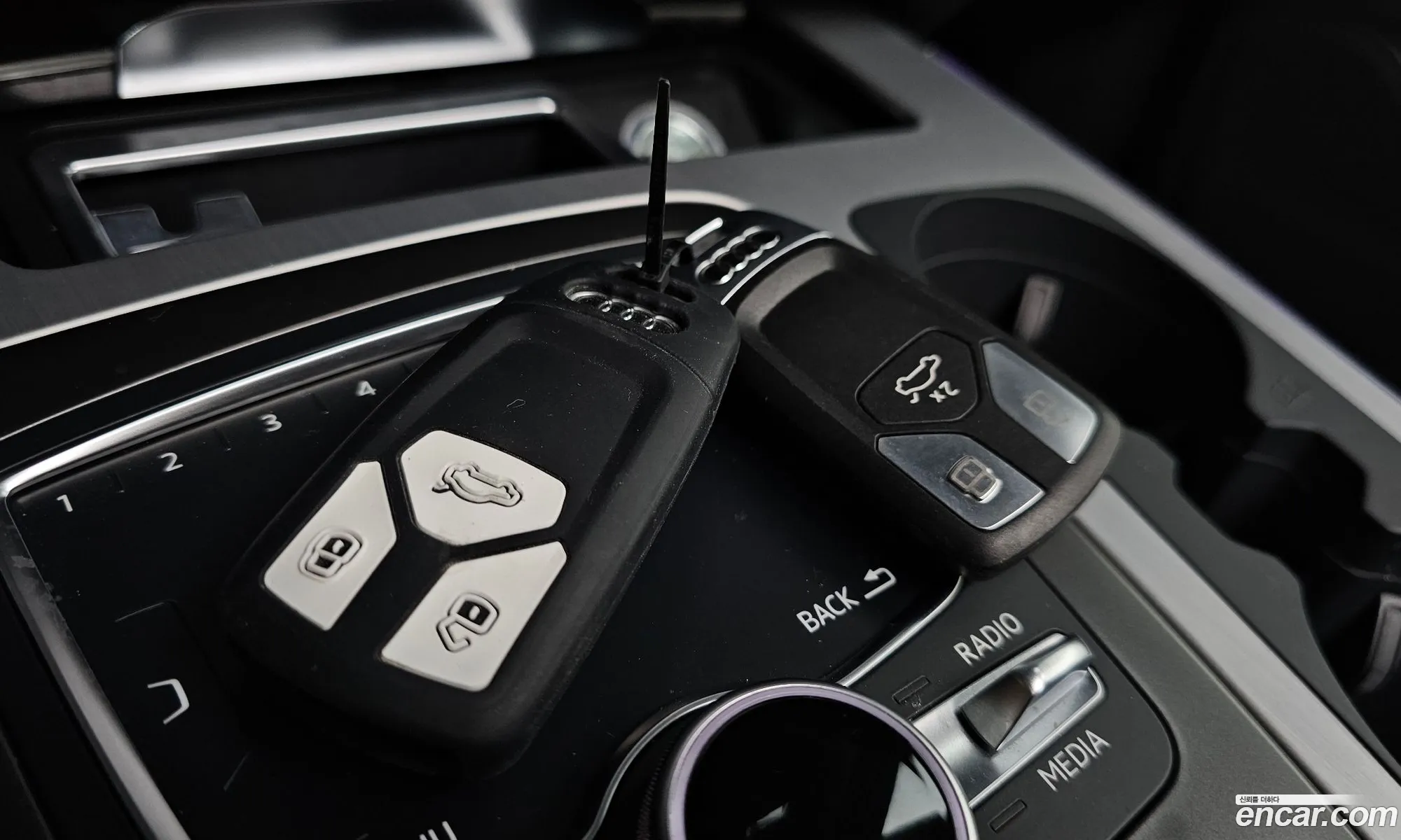 Audi Q7 2019 WAUZZZ4M3KD041259 — 2