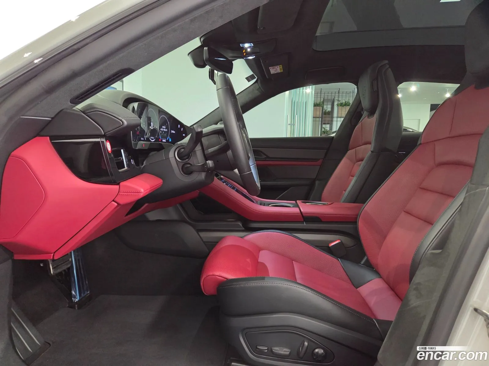 Porsche Taycan 2025 — 5