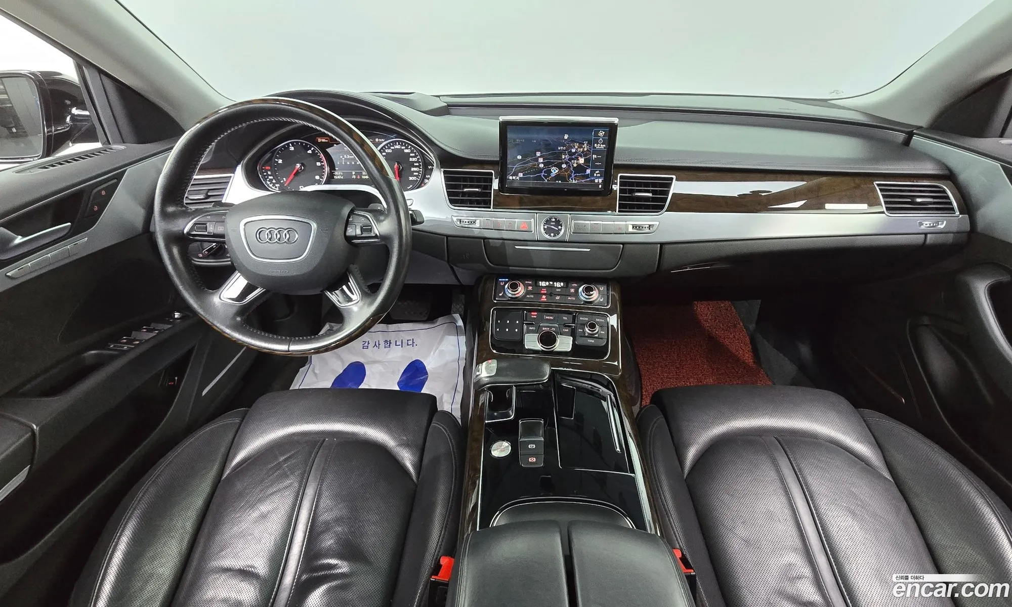 Audi A8 2015 WAUZZZ4H6FN027648 — 9