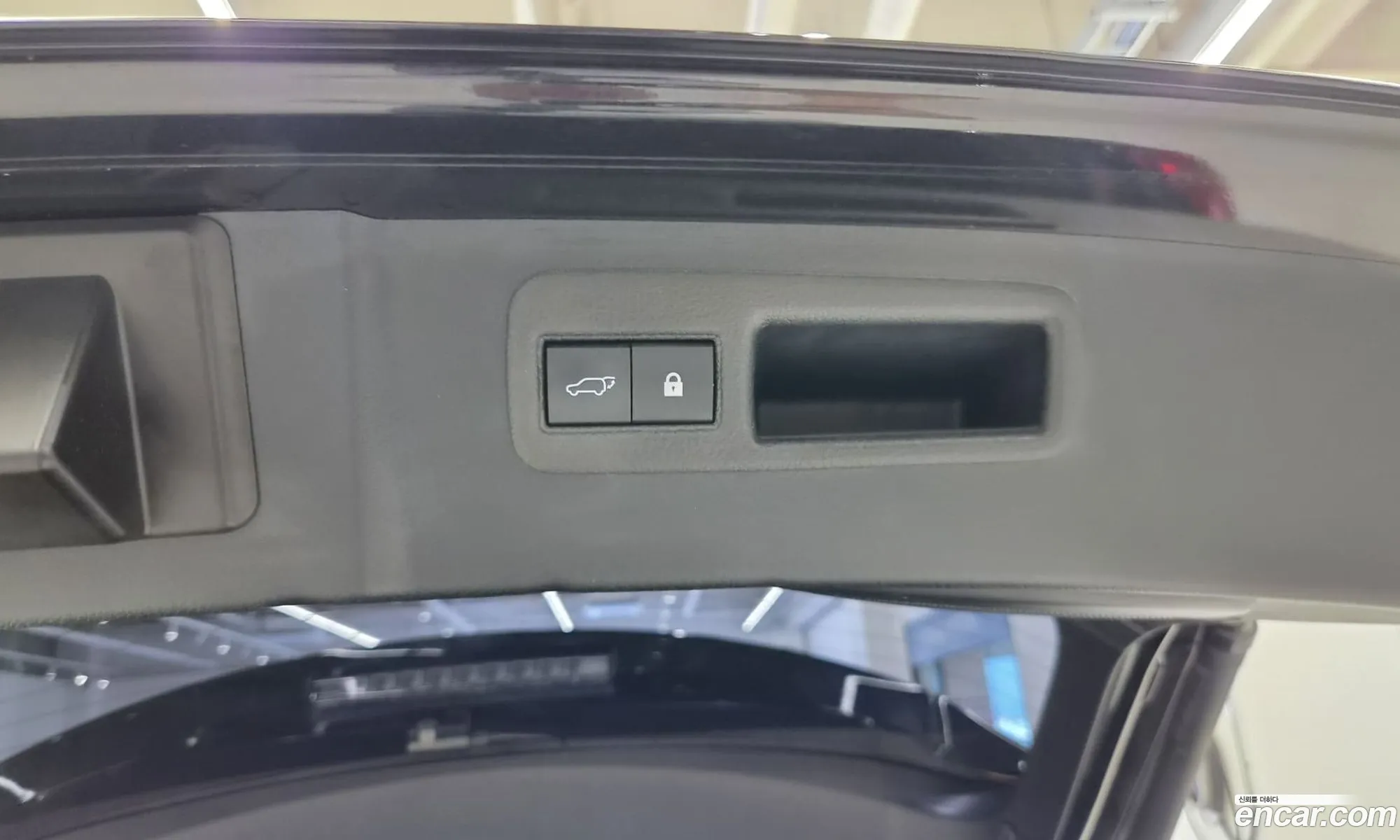 Lexus NX300h 2021 — 20