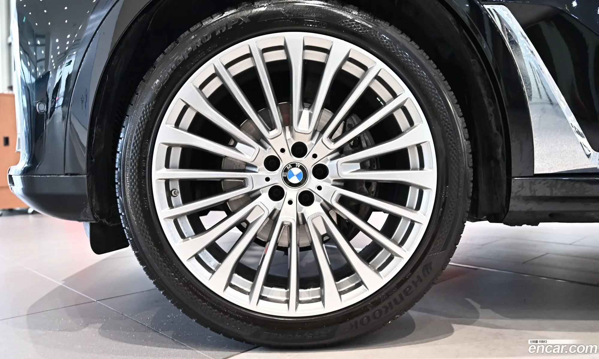 BMW X7 2021 — 3