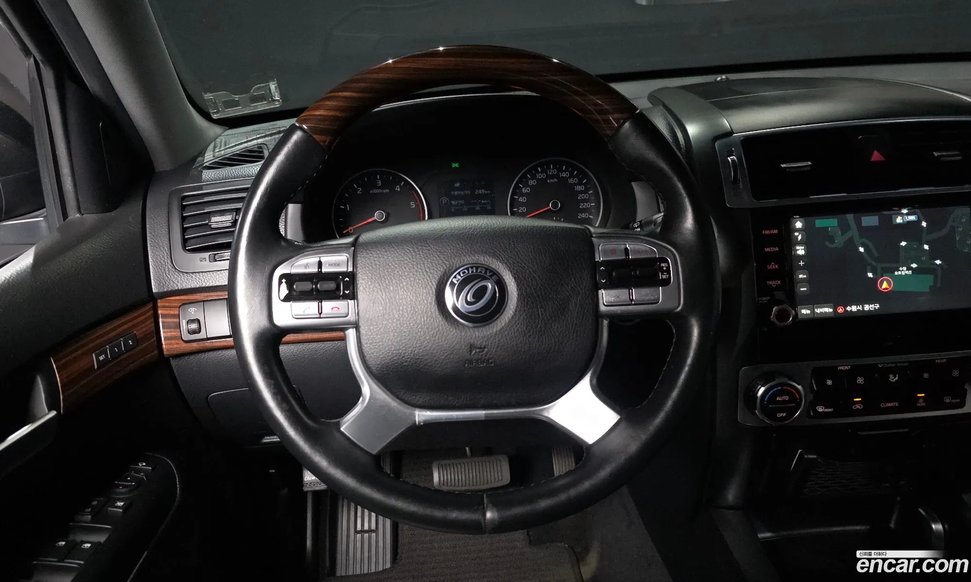 Kia Mohave 2016 — 13