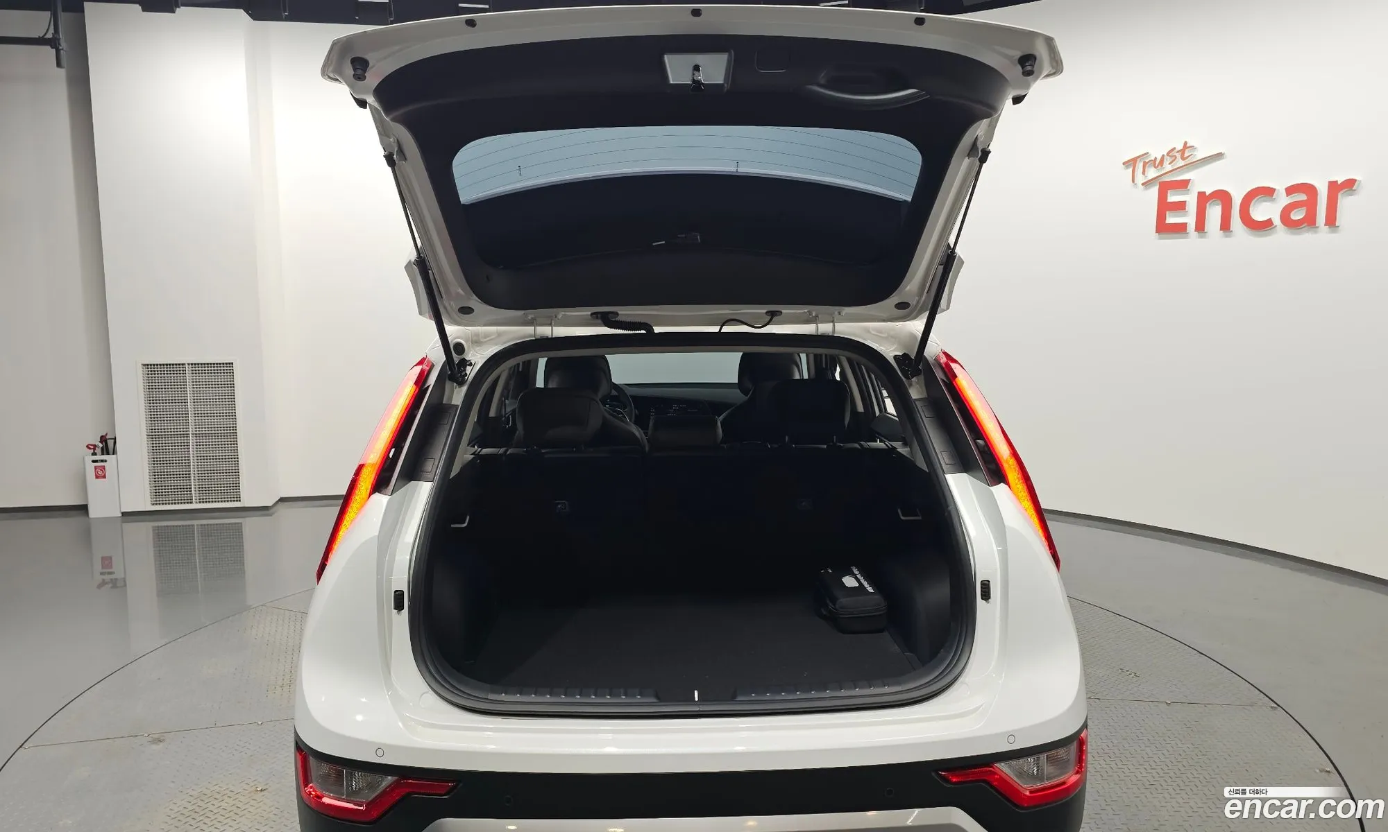 Kia Niro 2026 — 12