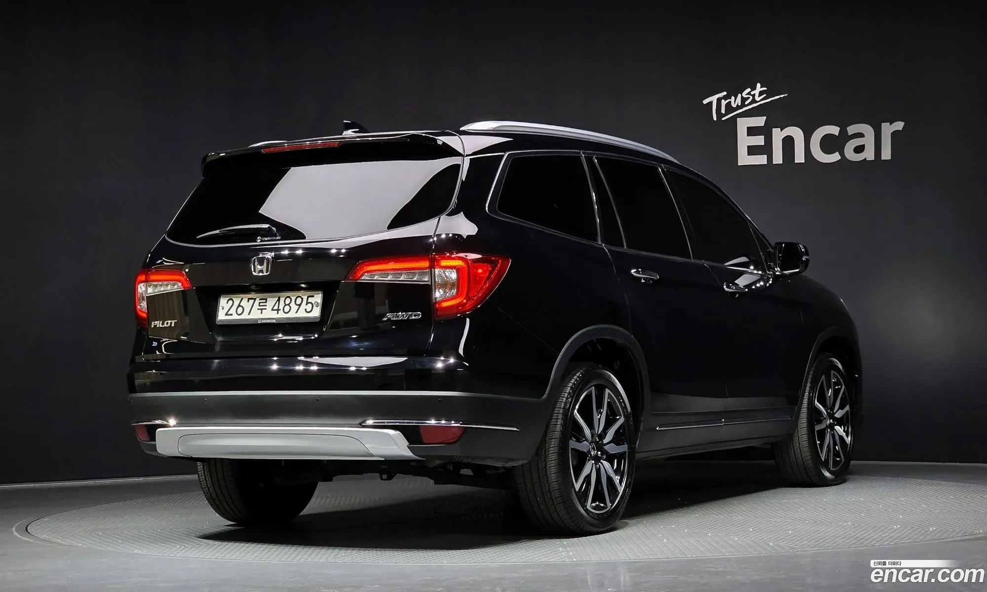 Honda Pilot 2019 5FNYF6860KB200376 — 12