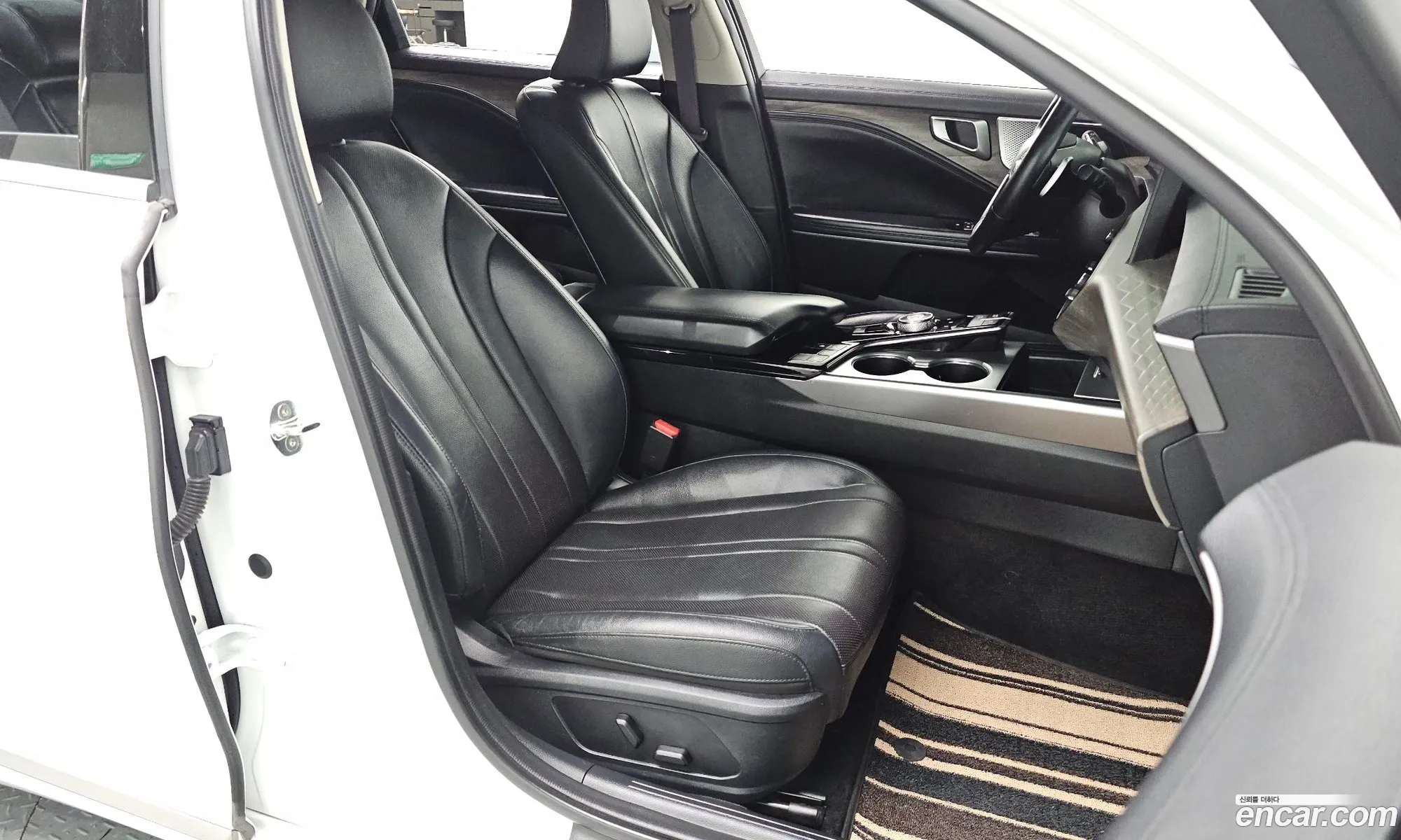 Kia K8 2021 — 7