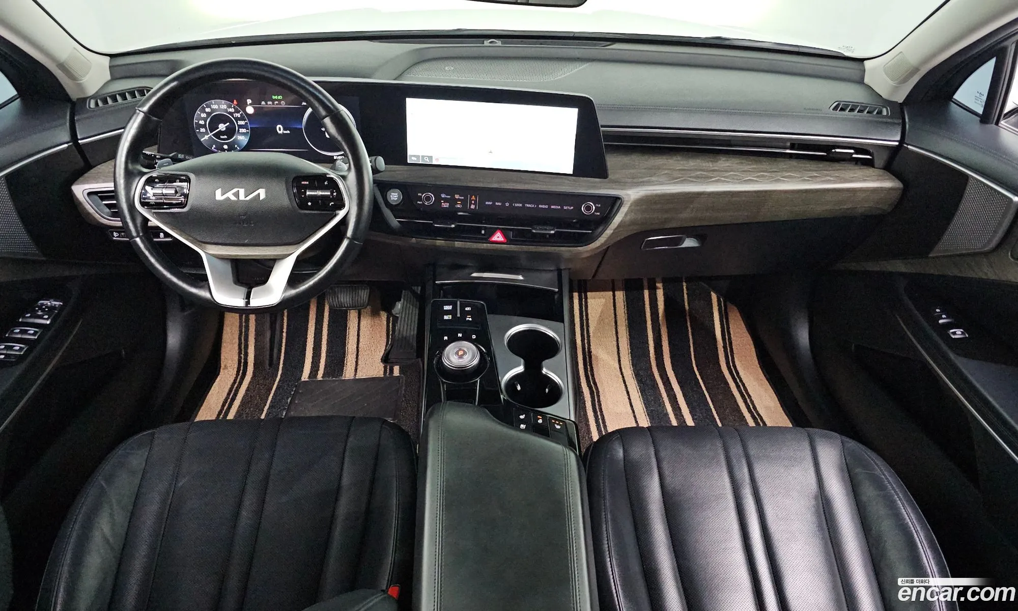Kia K8 2021 — 18