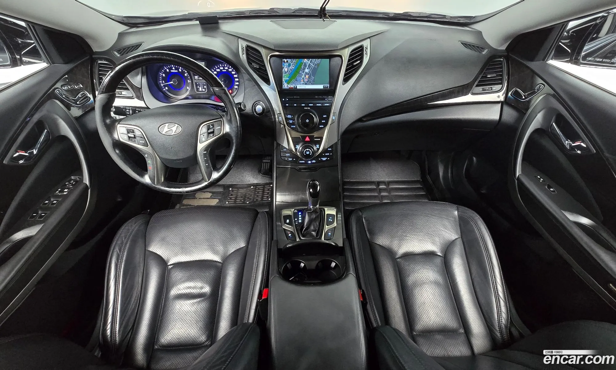 Hyundai Grandeur HG 2013 — 4