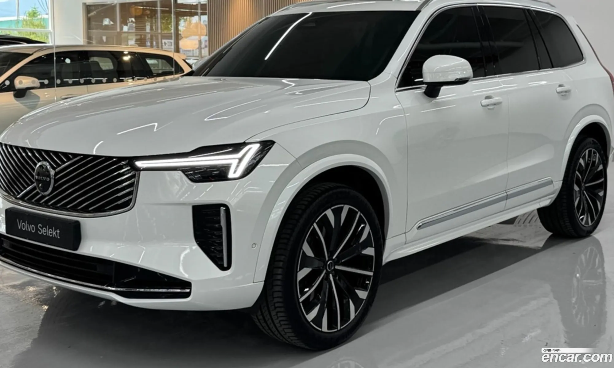 Volvo XC90 2025 — 18