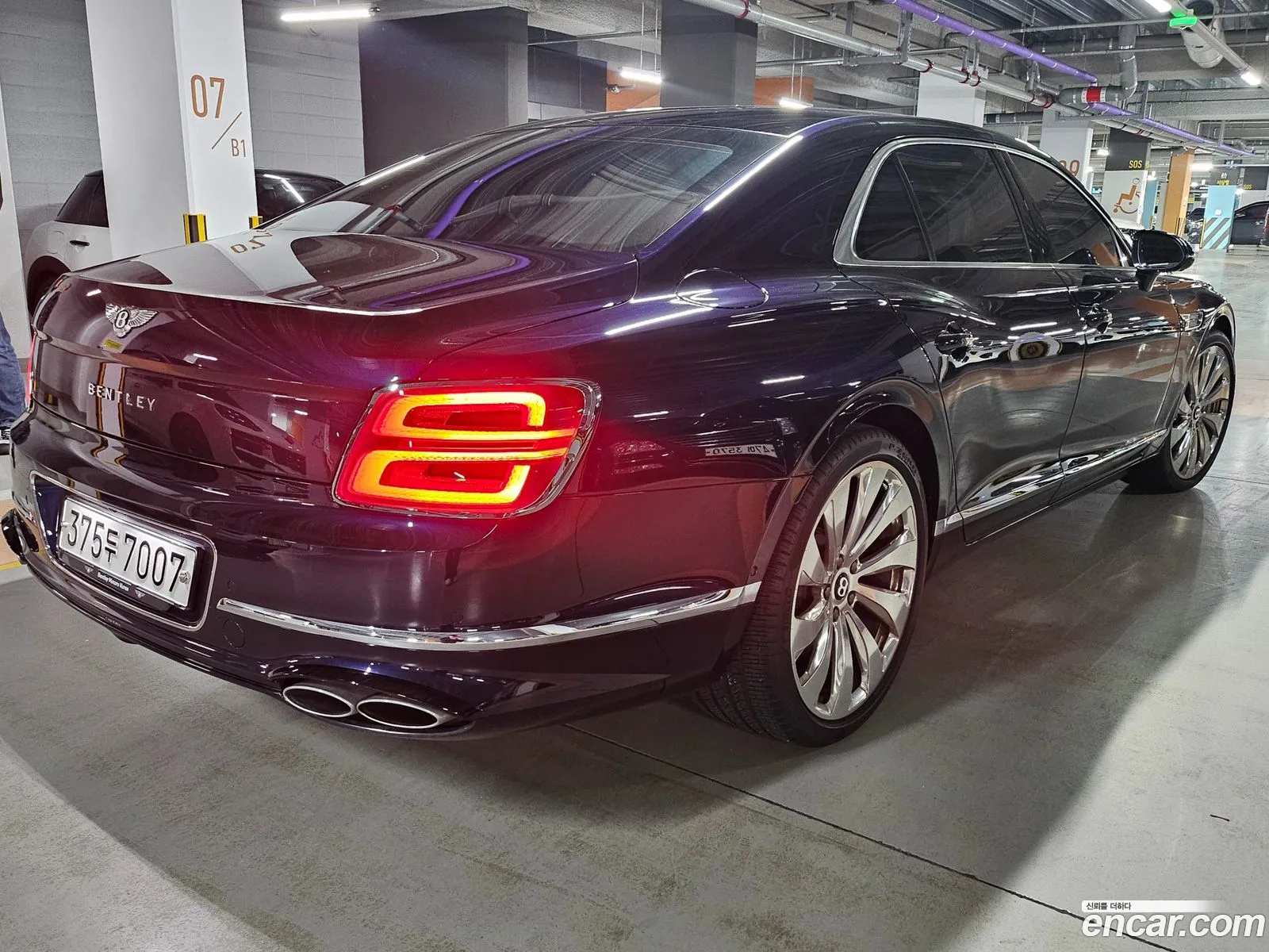 Bentley Flying Spur 2022 — 7