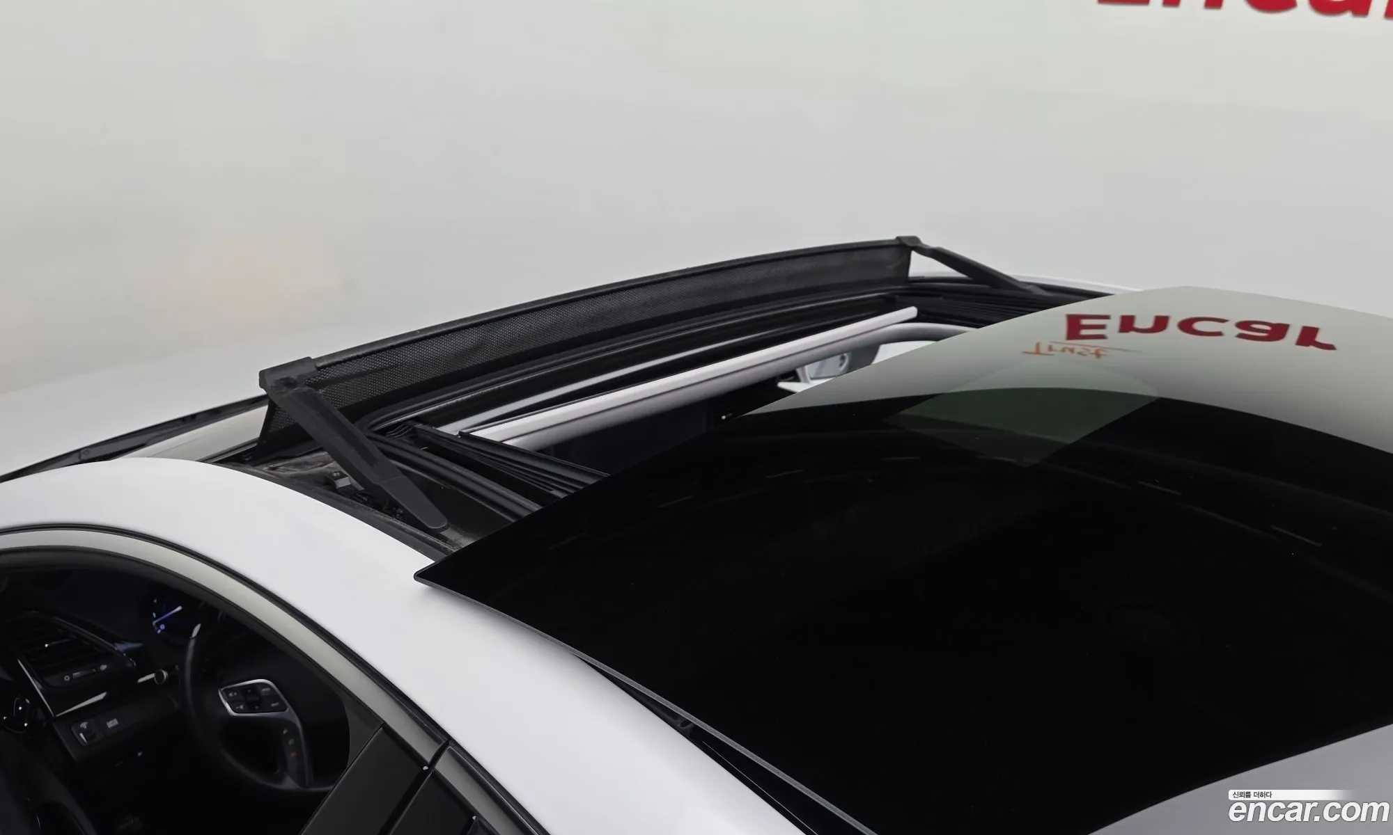 Hyundai Grandeur HG 2015 — 16