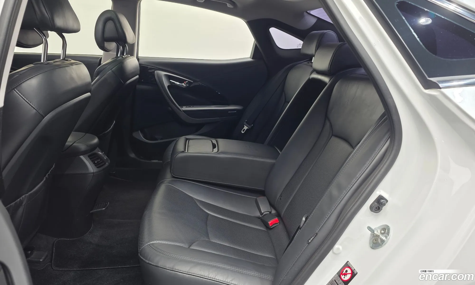 Hyundai Grandeur HG 2015 — 25