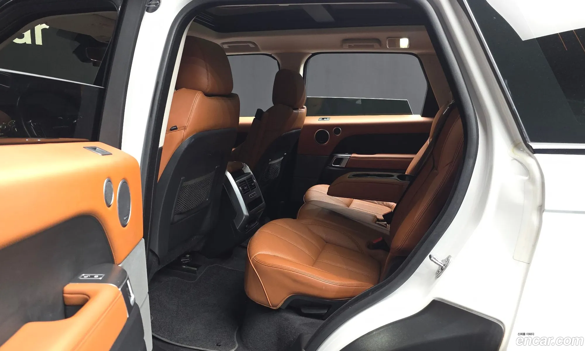 Land Rover Range Rover Sport 2017 — 16