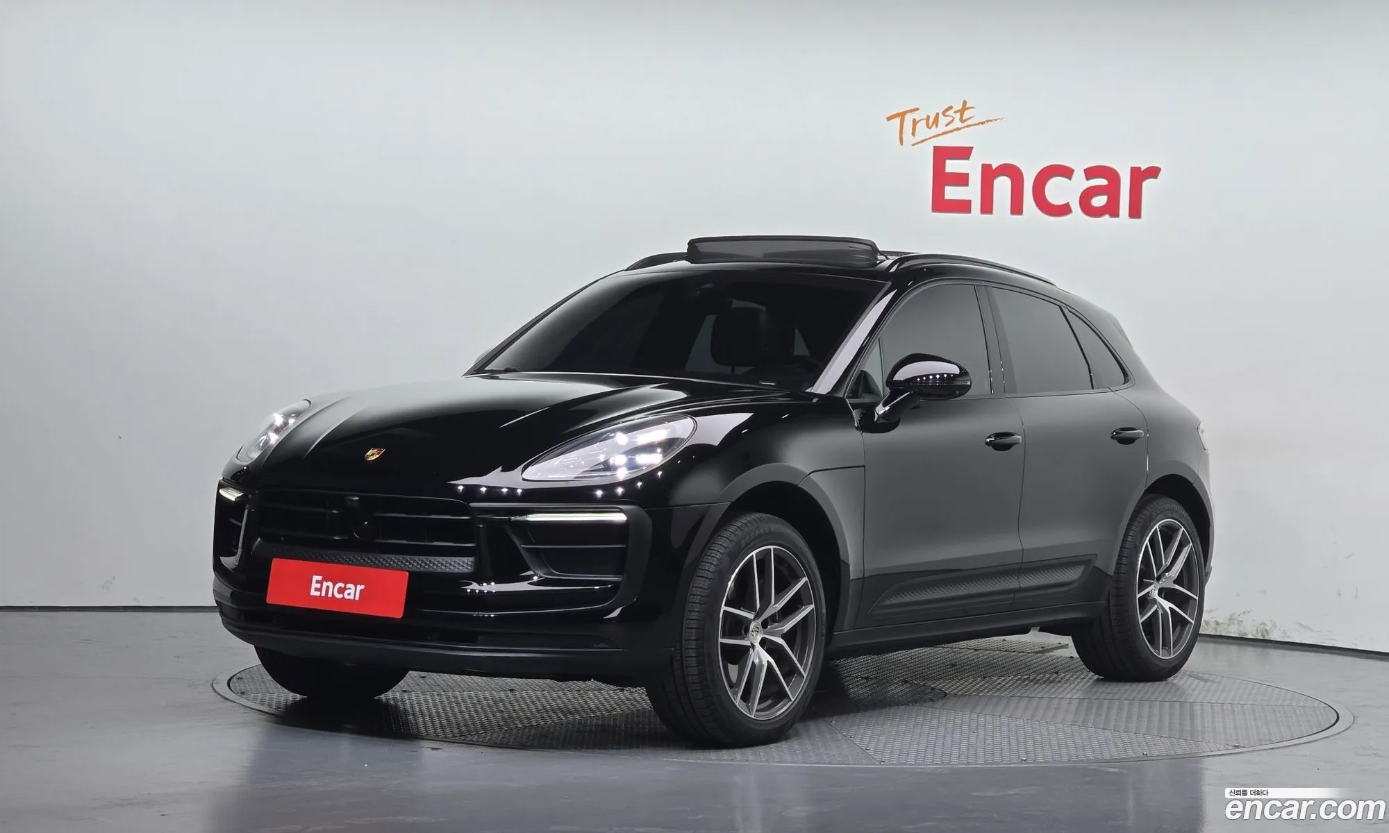 Porsche Macan 2024 WP1AA2A53RLB04631 — 19
