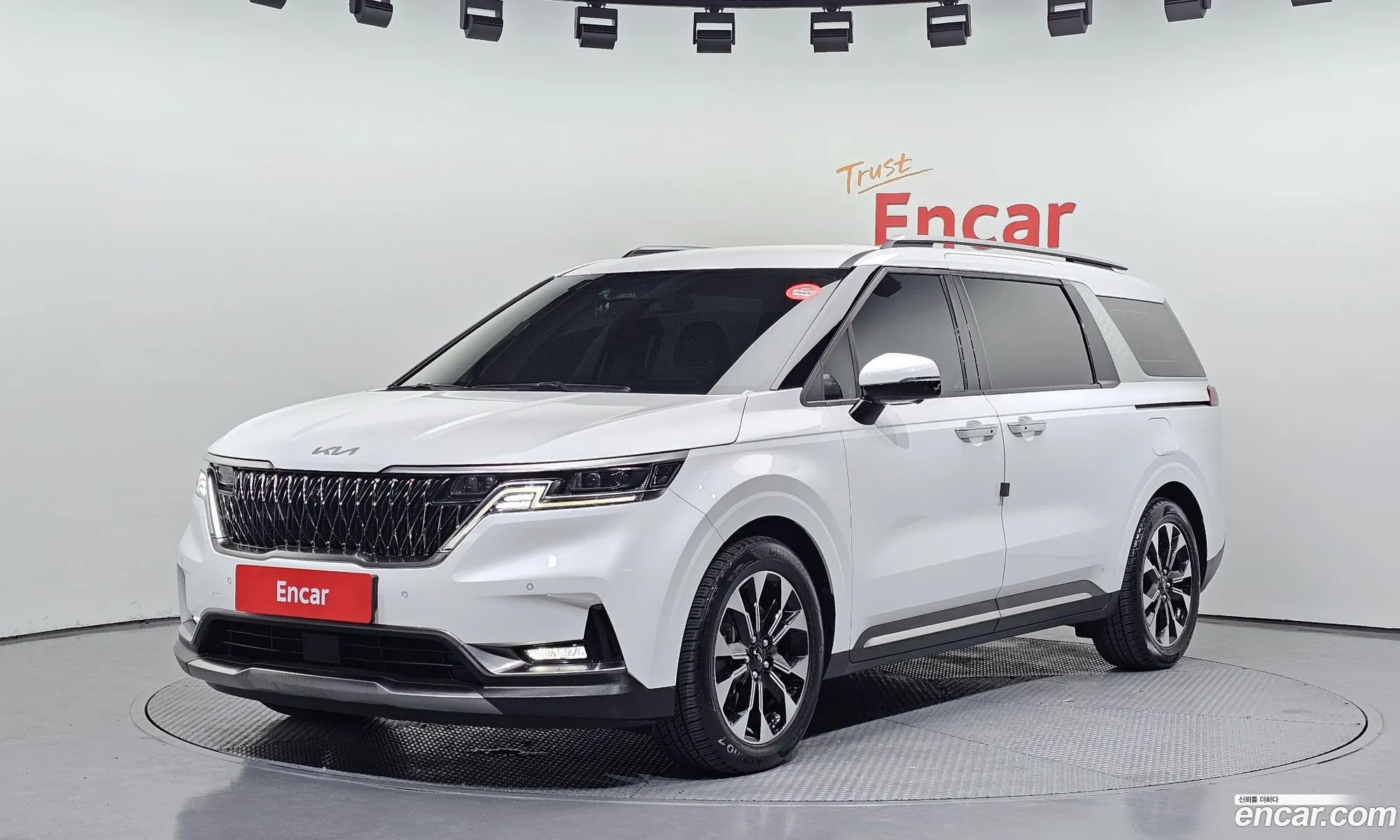 Kia Carnival 2022 — 14