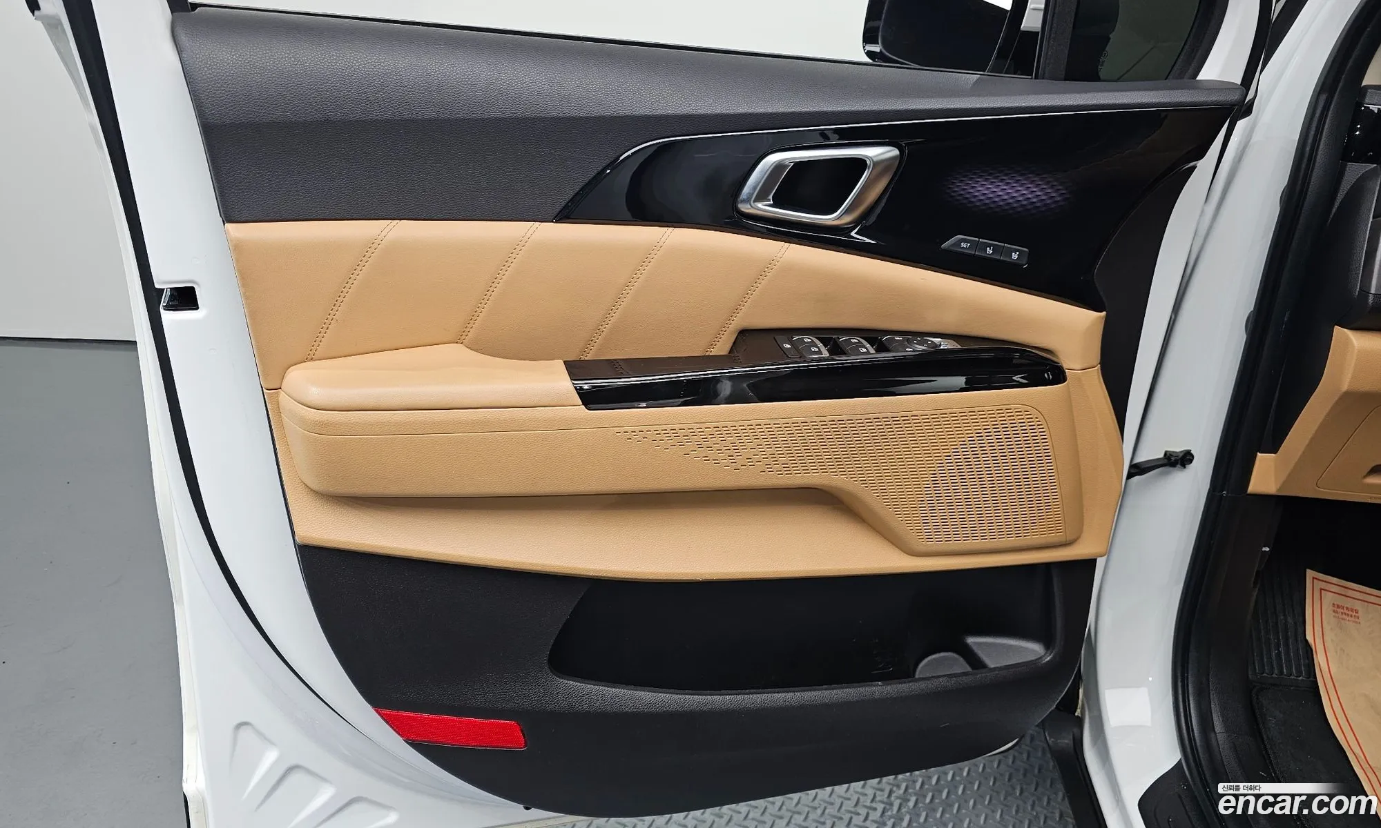Kia Carnival 2022 — 9
