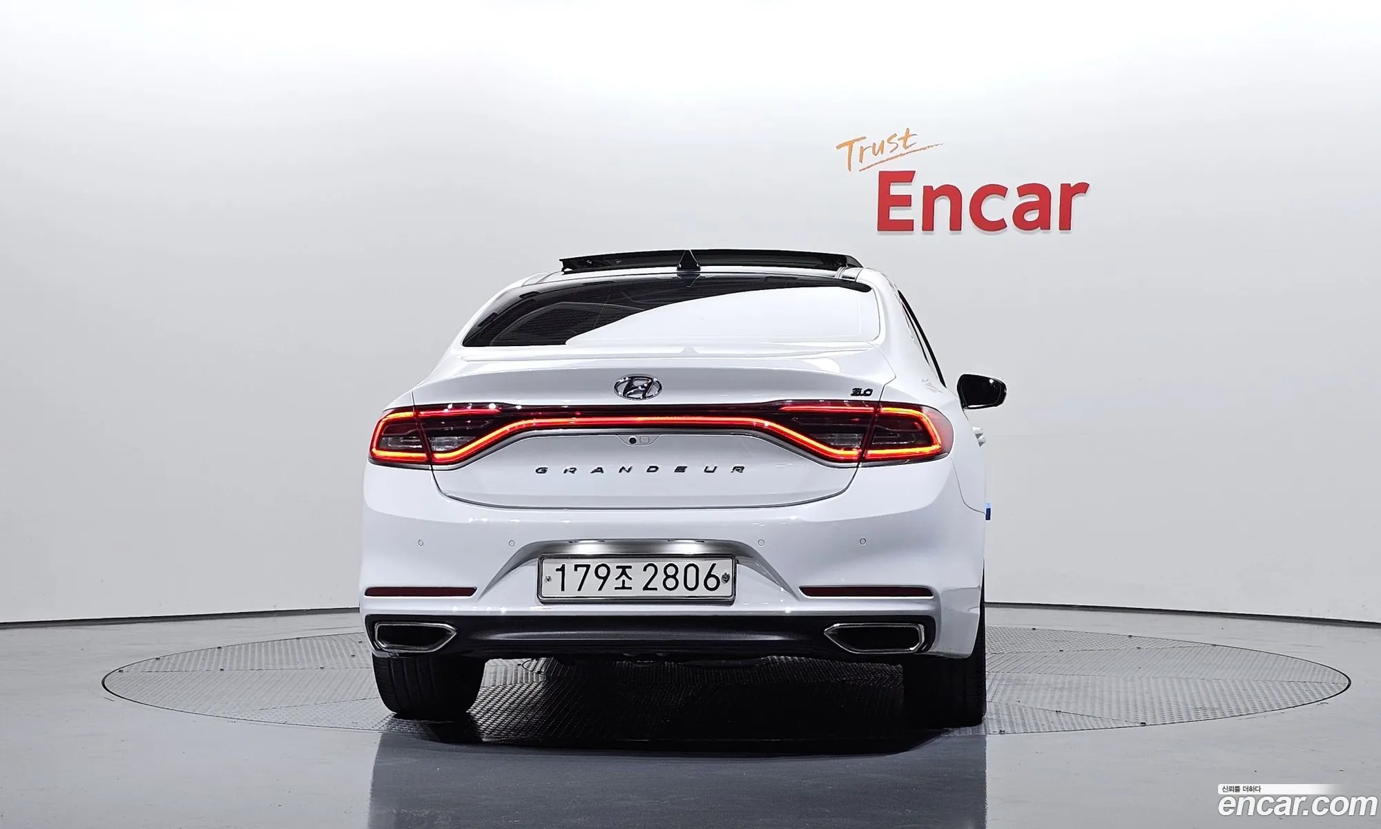 Hyundai Grandeur IG 2017 — 11