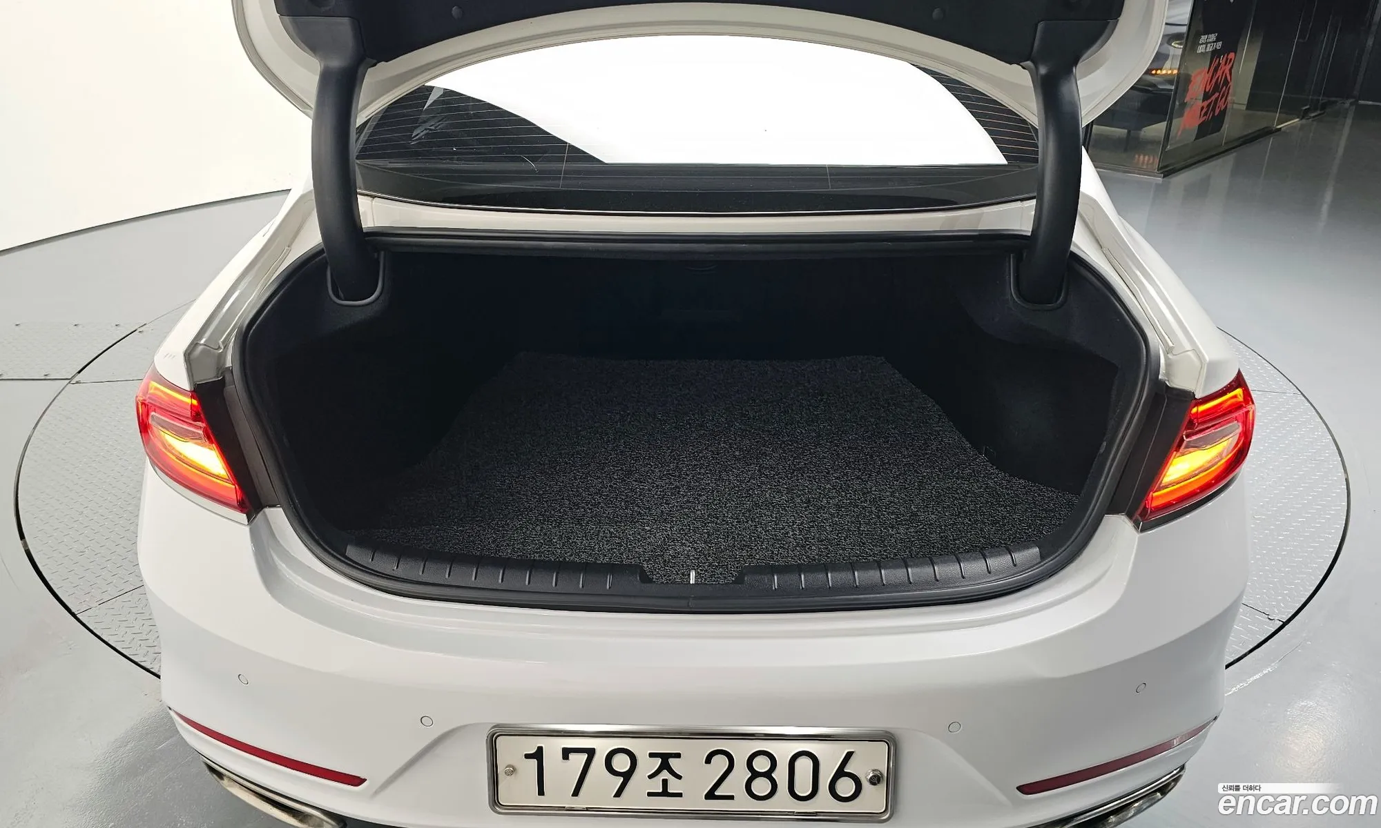 Hyundai Grandeur IG 2017 — 16