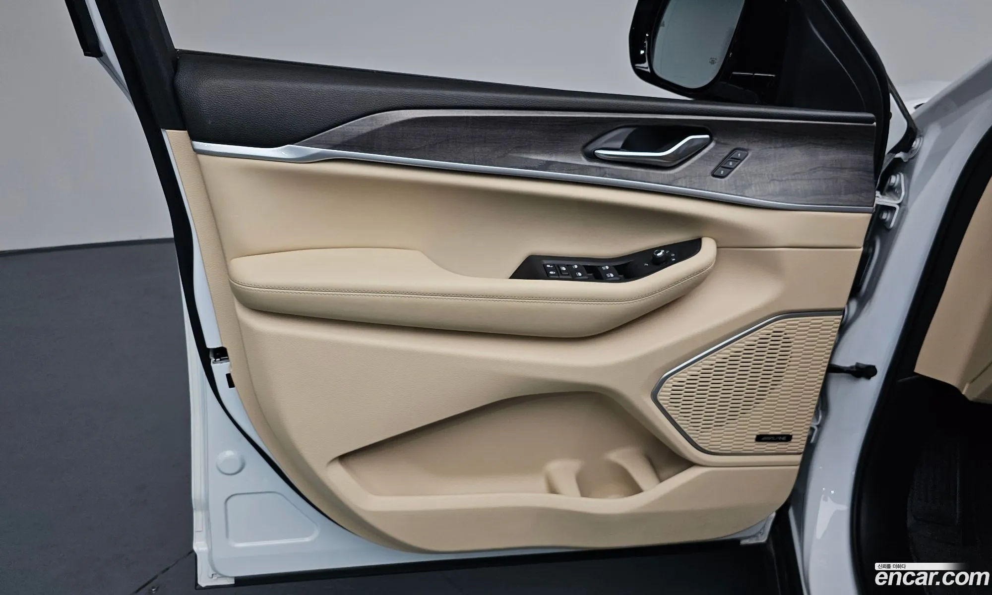 Jeep Grand Cherokee 2023 — 17