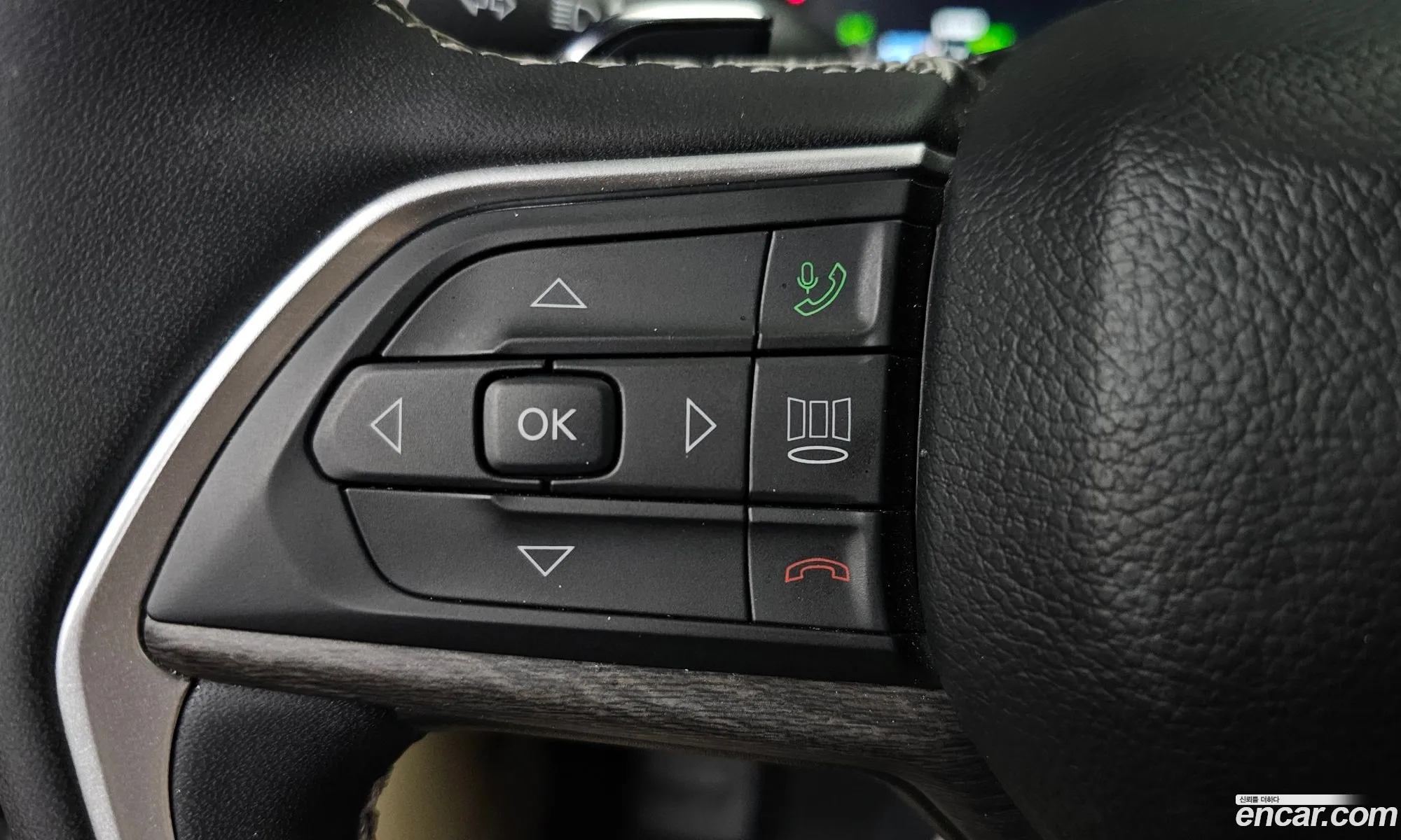 Jeep Grand Cherokee 2023 — 14