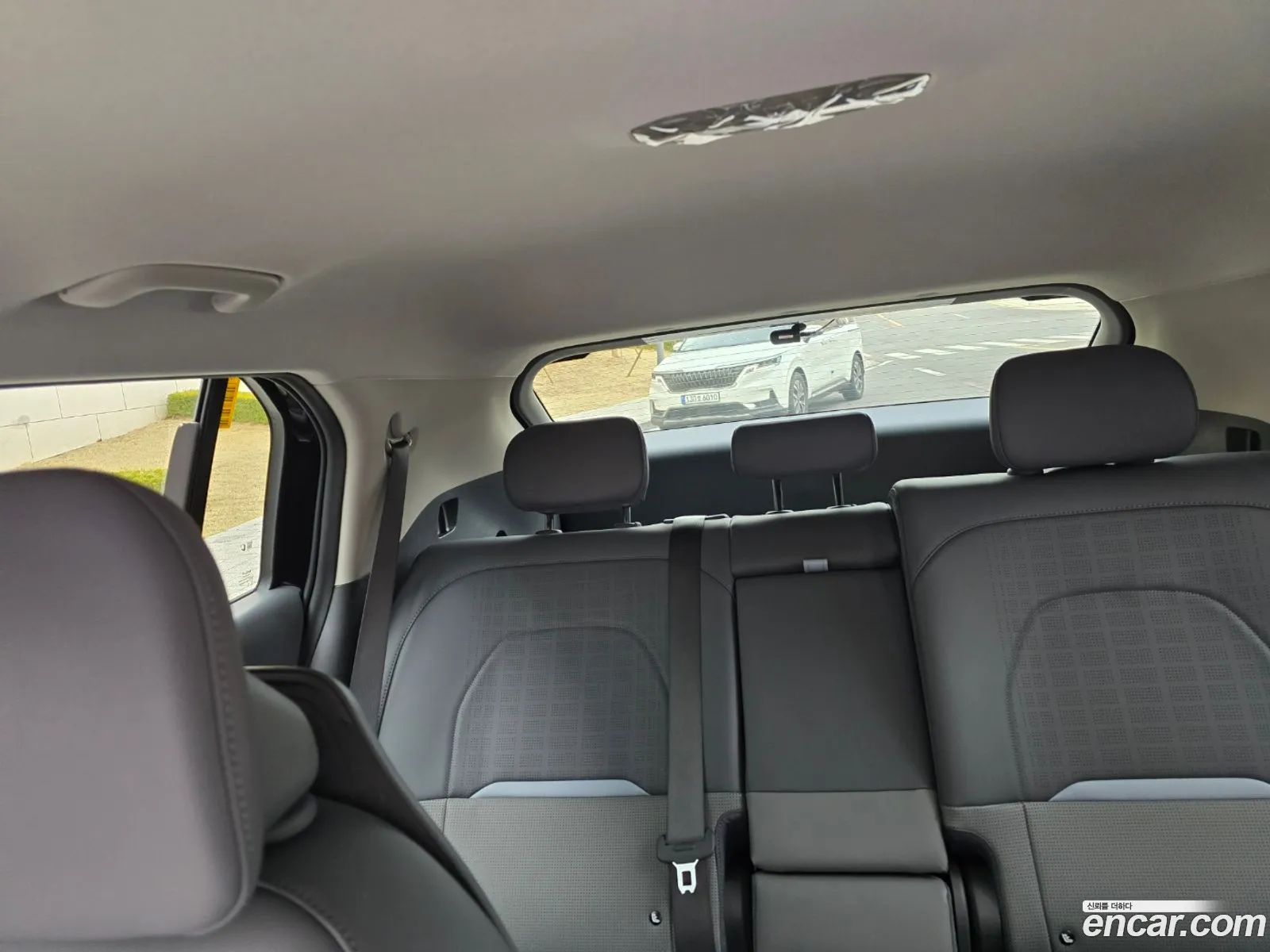 Kia EV3 2025 — 10