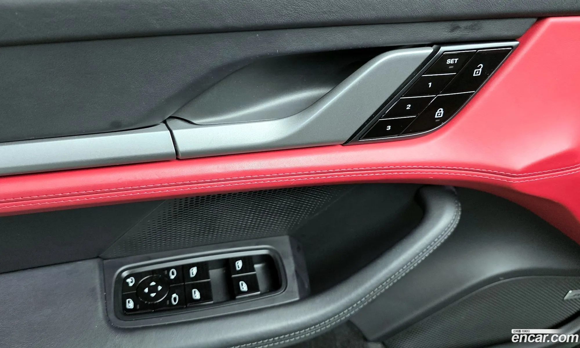 Porsche Taycan 2021 WP0AB2Y15MSA43706 — 33
