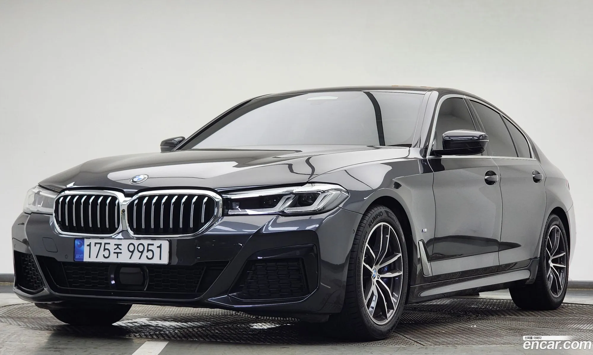 BMW 5 Series 2023 — 15