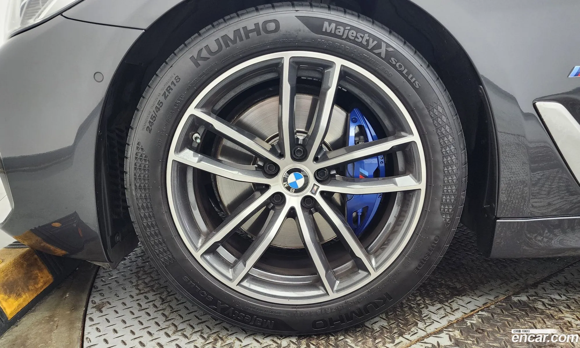 BMW 5 Series 2023 — 4
