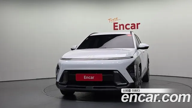 Hyundai Kona Hybrid 2023 — 2
