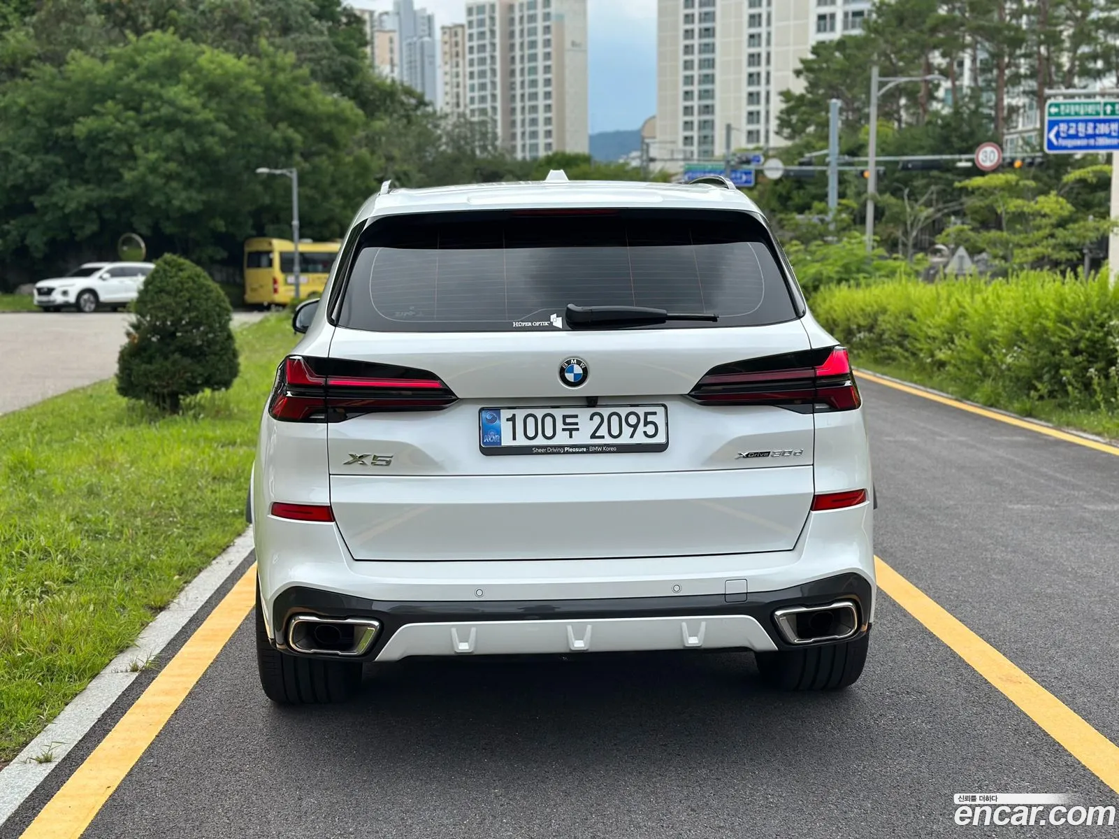 BMW X5 2025 — 2