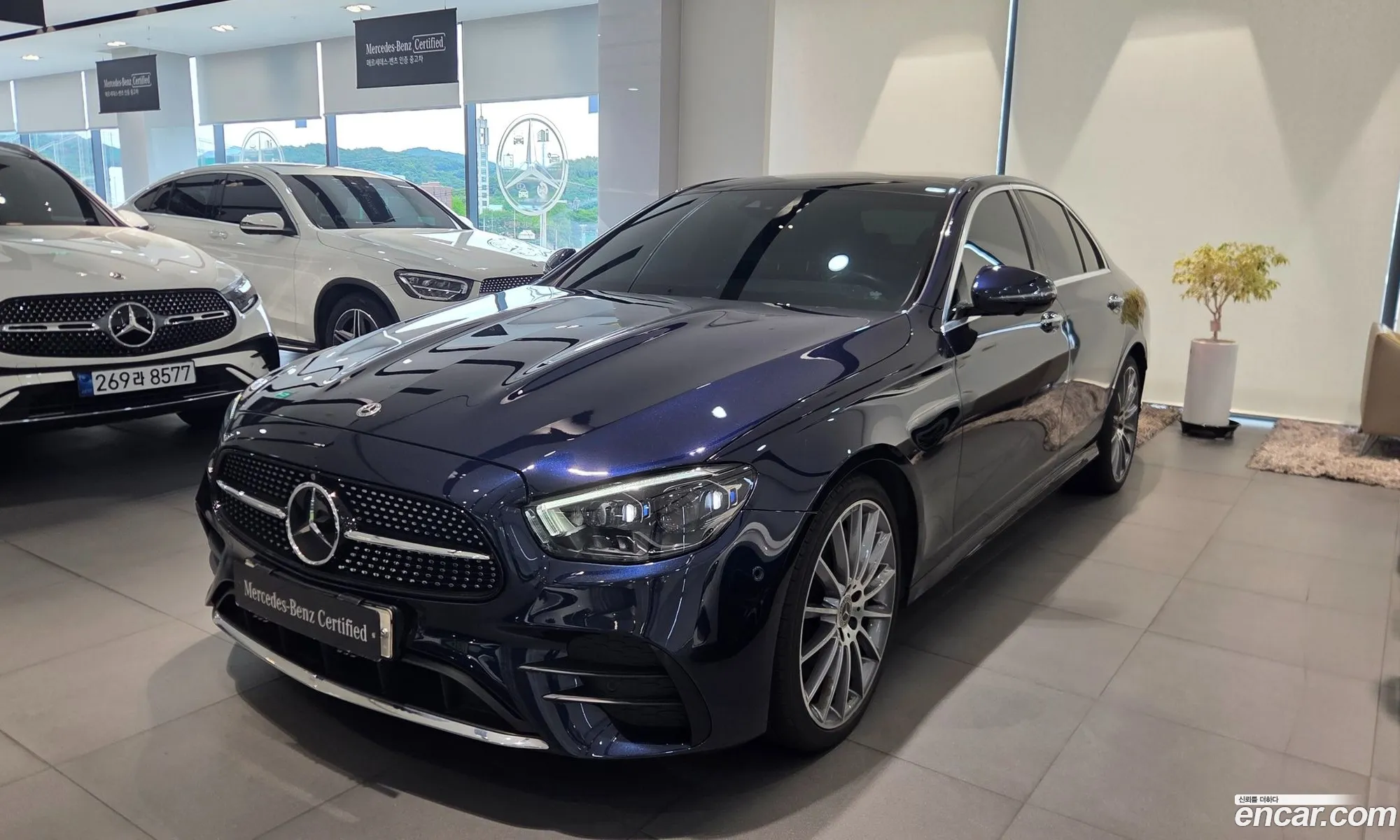 Mercedes-Benz E-Class W213 2022 — 14