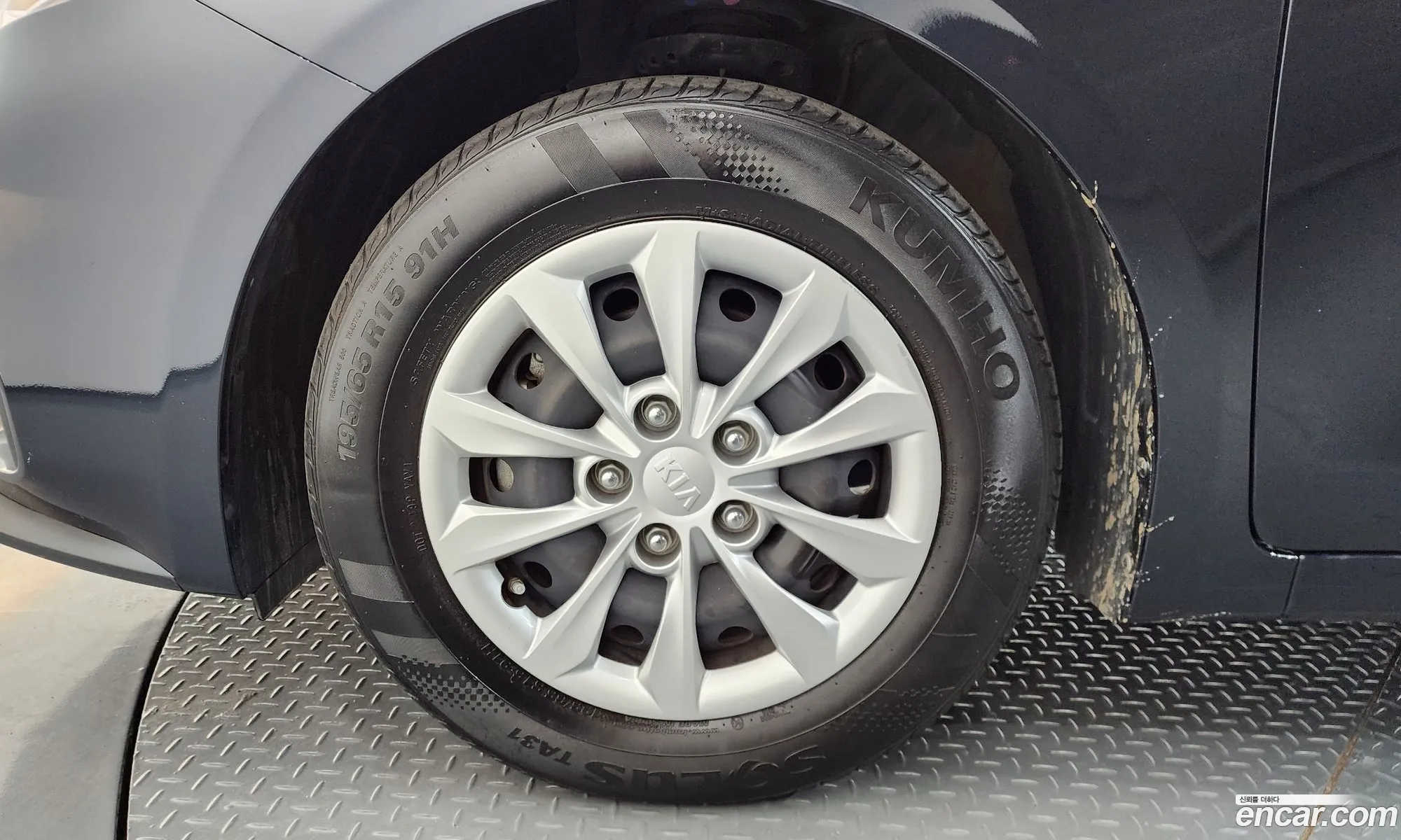 Kia K3 2018 — 16
