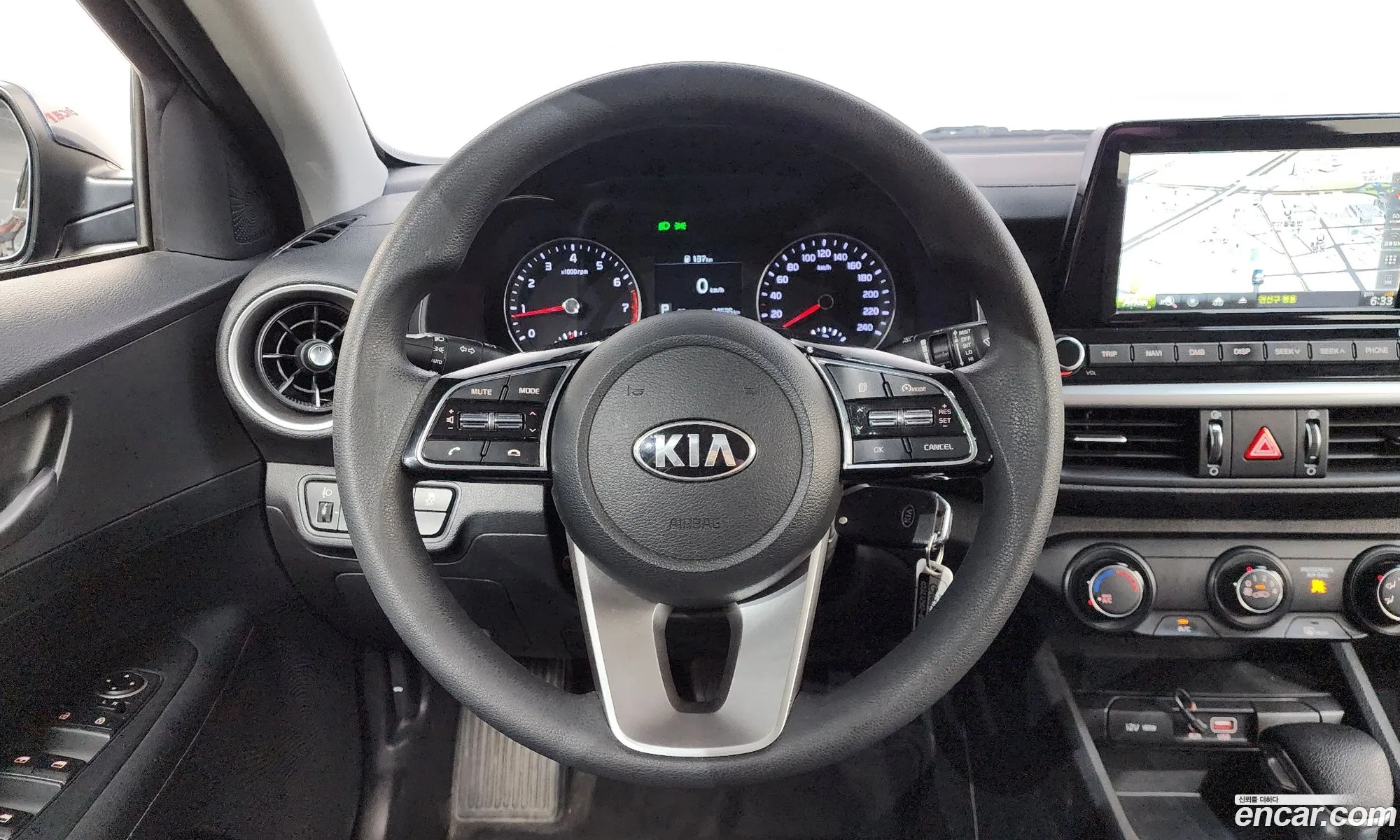 Kia K3 2018 — 11
